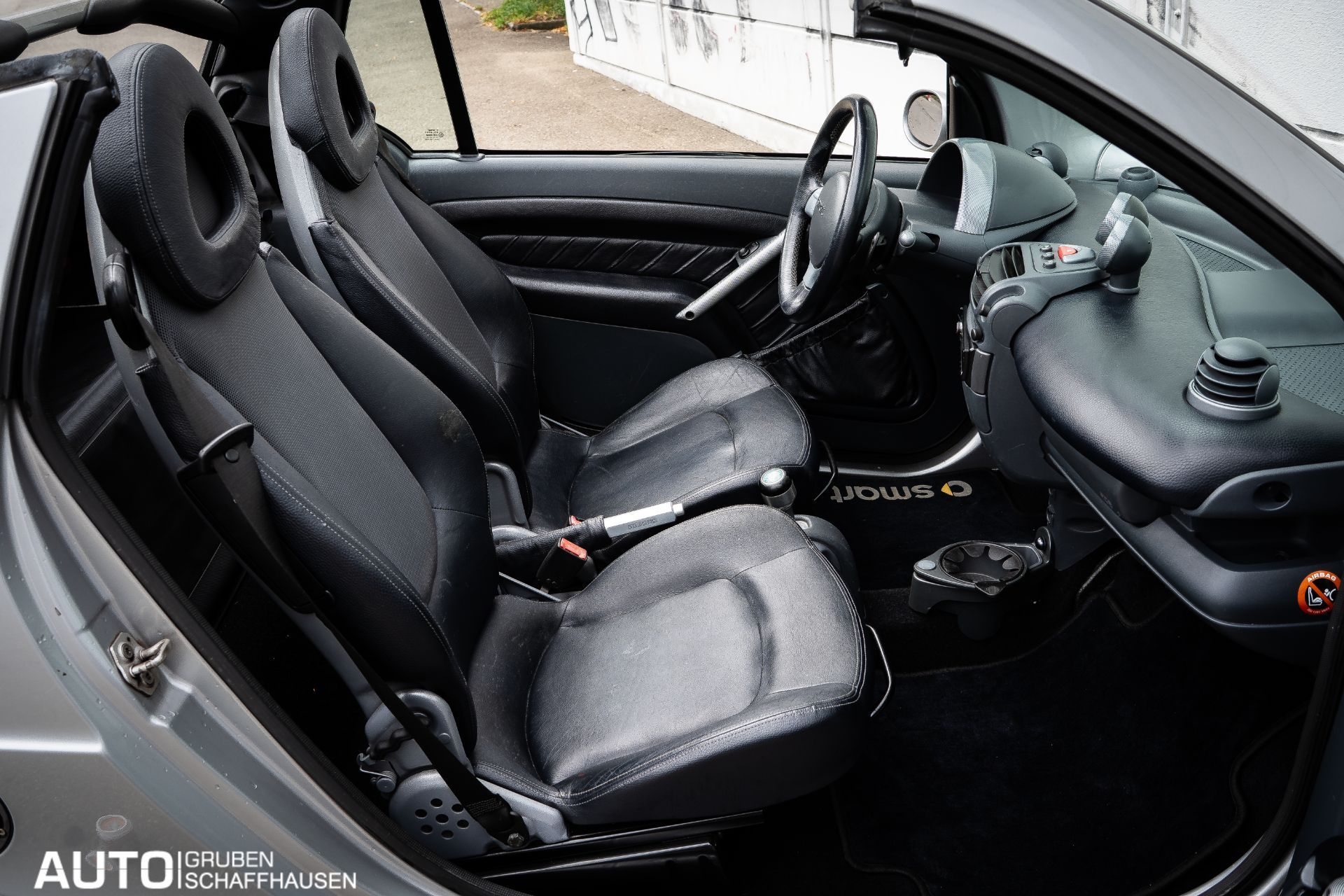 SMART brabus Fortwo Cabrio-image-15