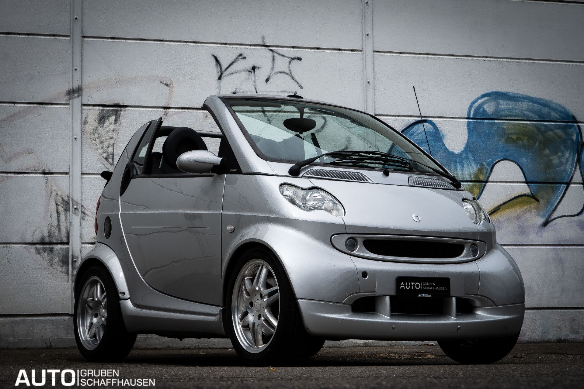 SMART brabus Fortwo Cabrio-image-2