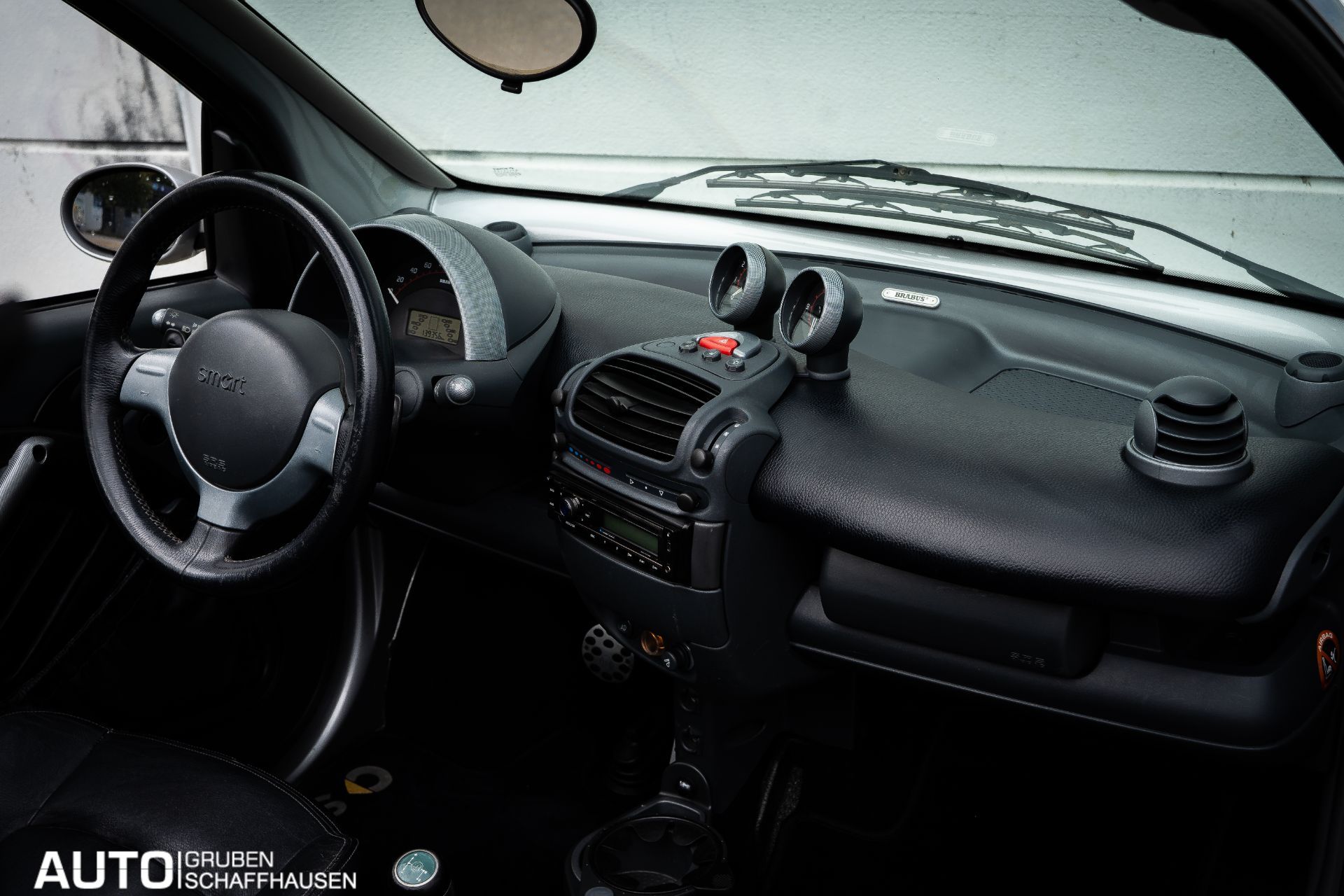 SMART brabus Fortwo Cabrio-image-16