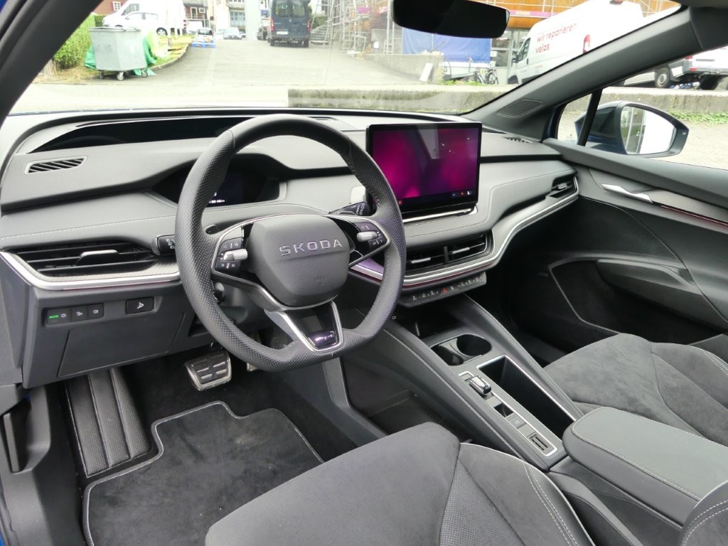 SKODA Enyaq 85x Sportline 4x4-image-6