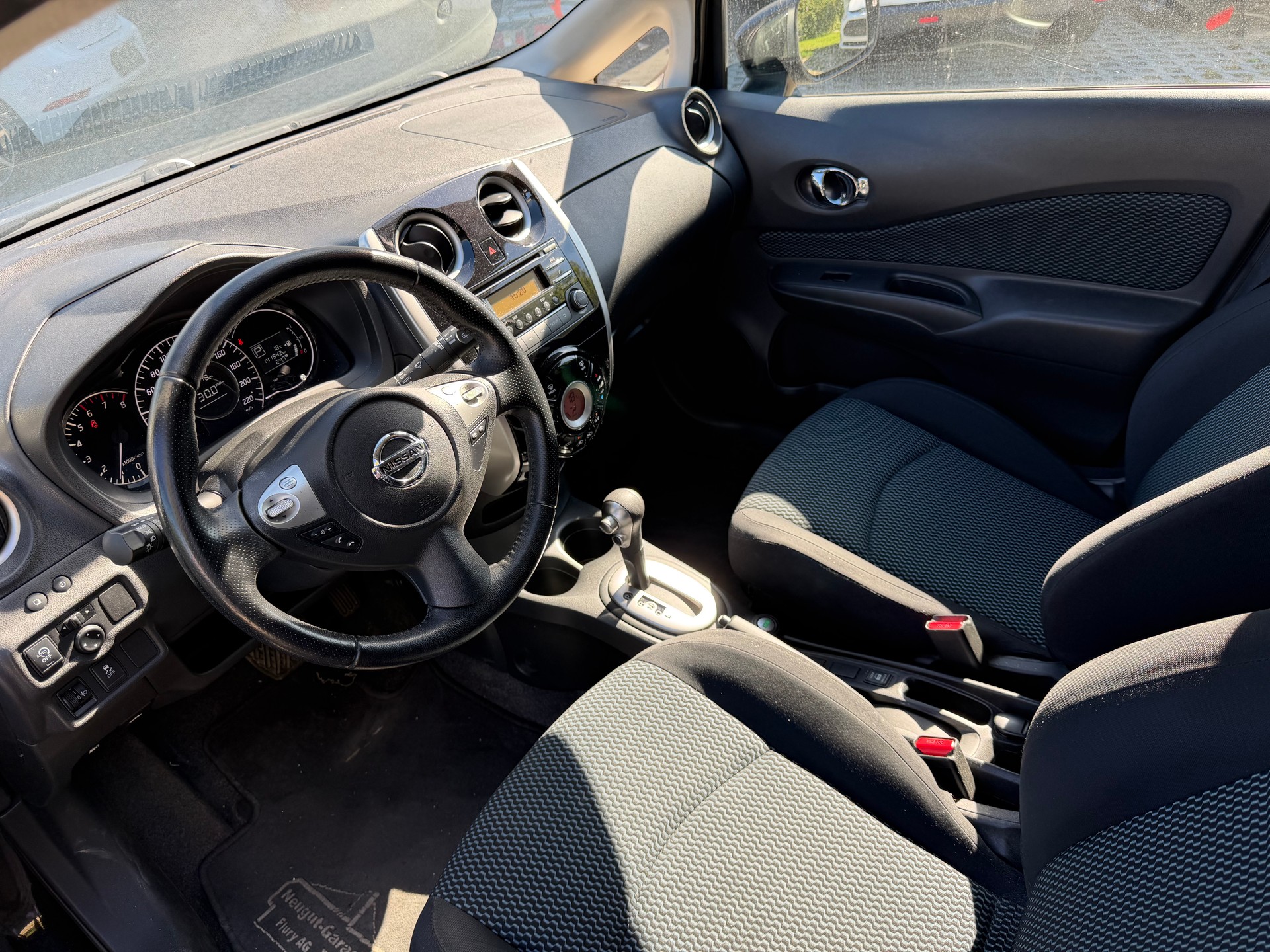 NISSAN Note 1.2 DIG-S tekna CVT-image-4
