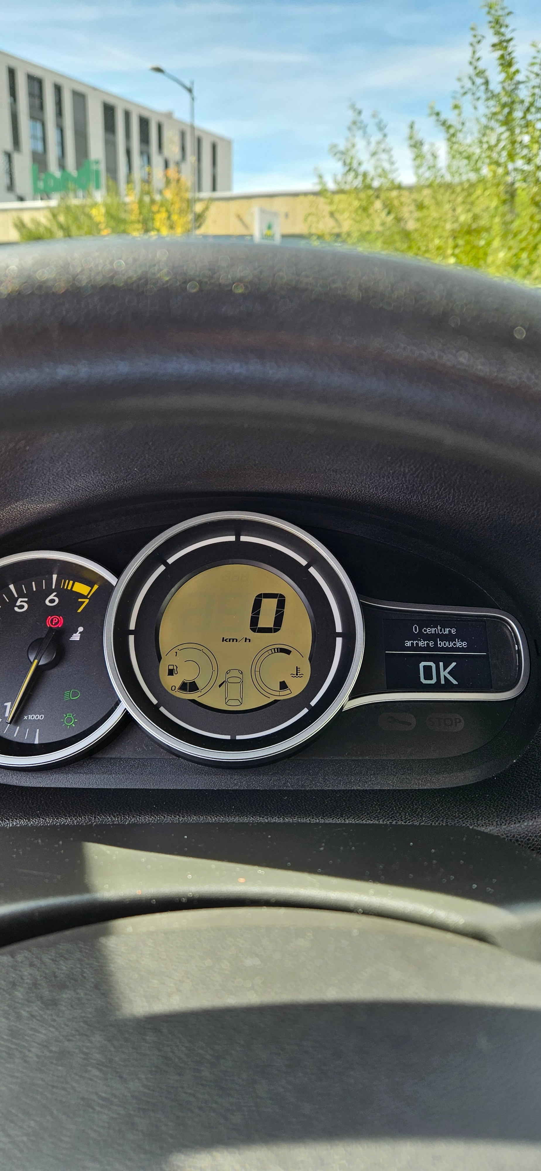 RENAULT 1.6 16V Expression-image-3