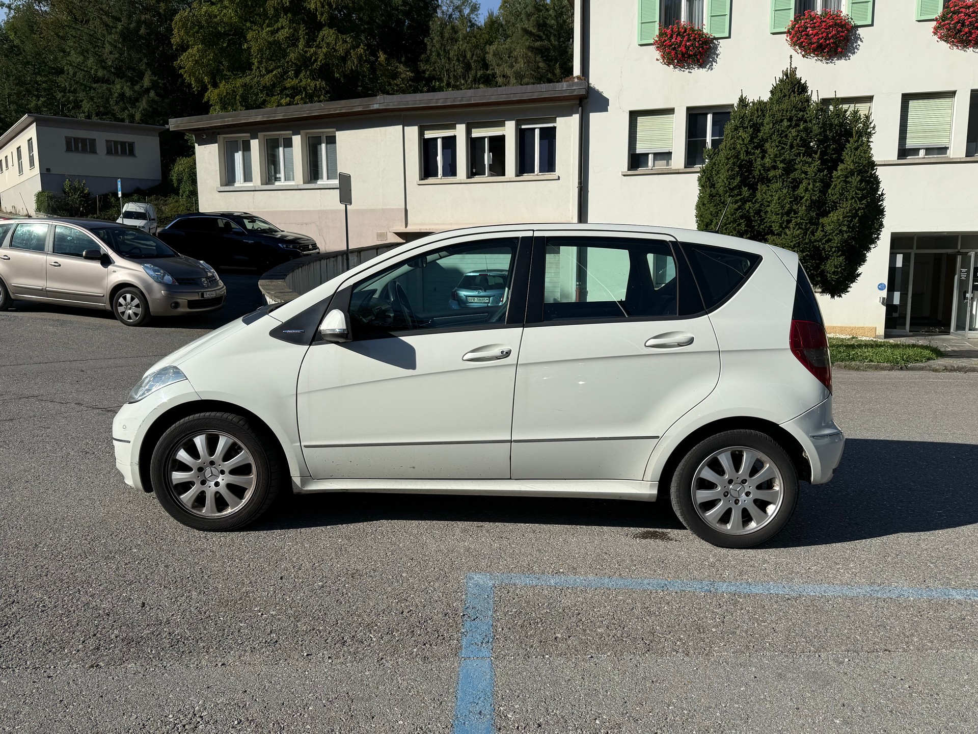 MERCEDES-BENZ A 180 CDI Avantgarde-image-3