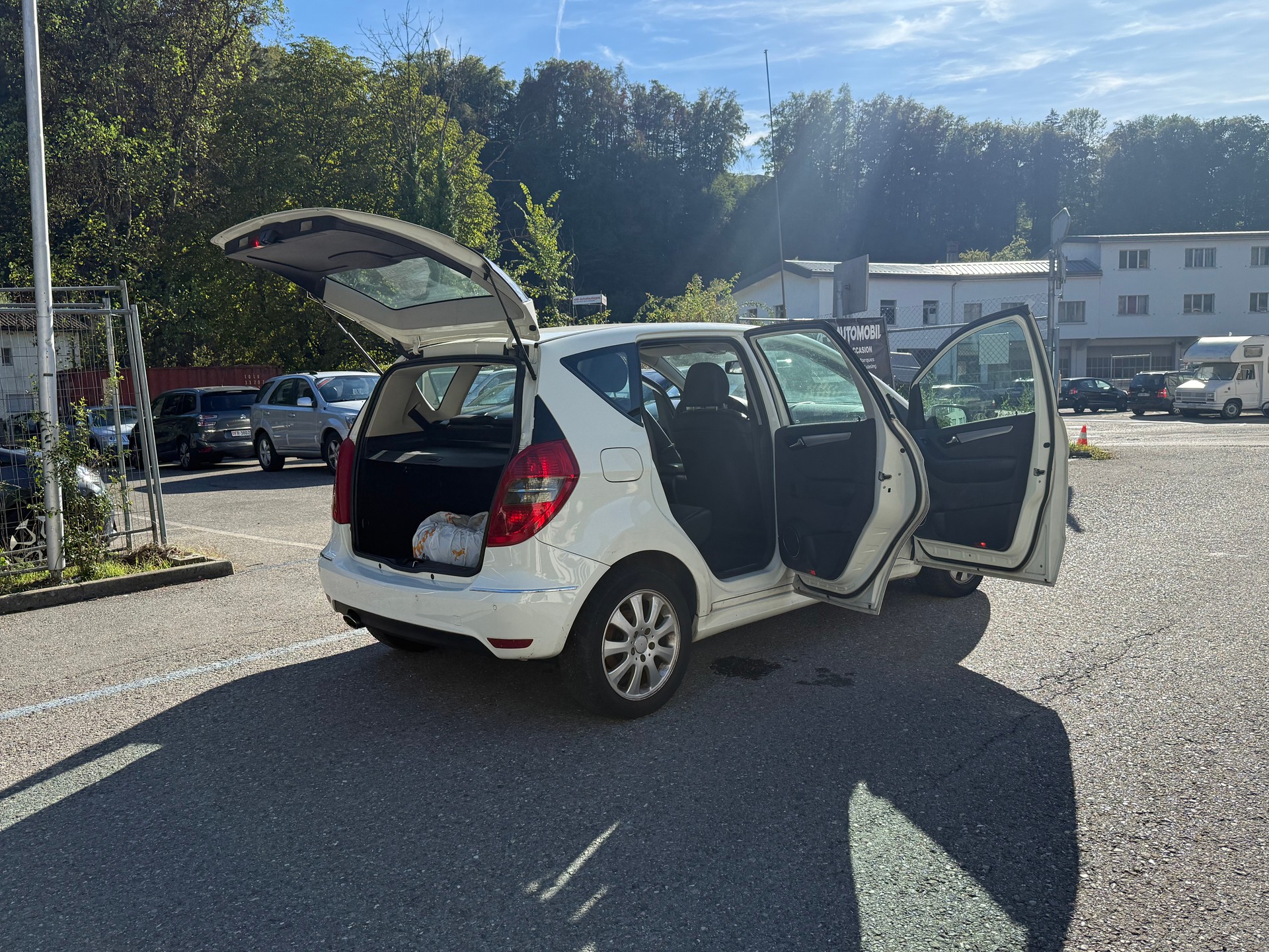 MERCEDES-BENZ A 180 CDI Avantgarde-image-18