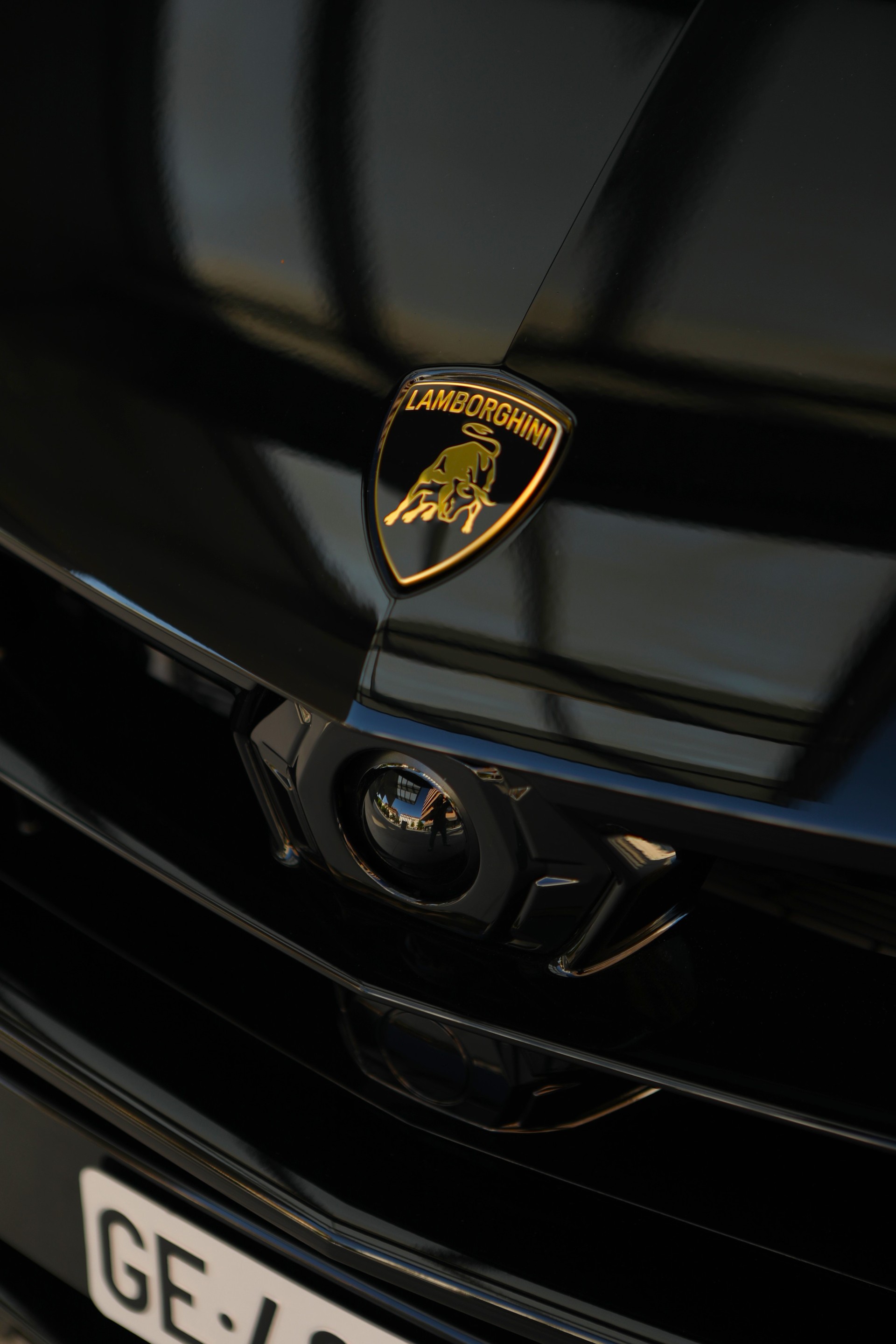 LAMBORGHINI Urus SE-image-4