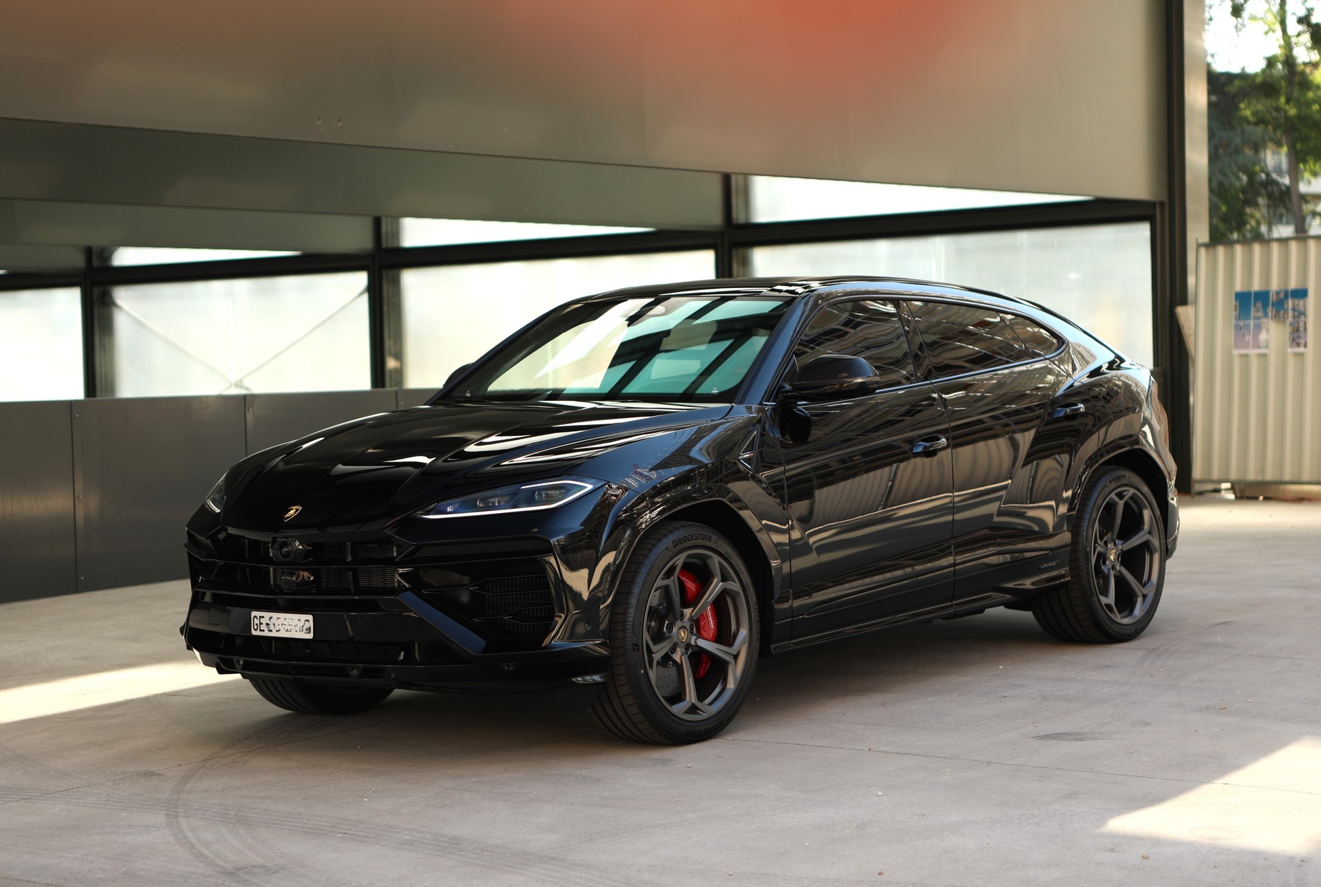 LAMBORGHINI Urus SE-image-0