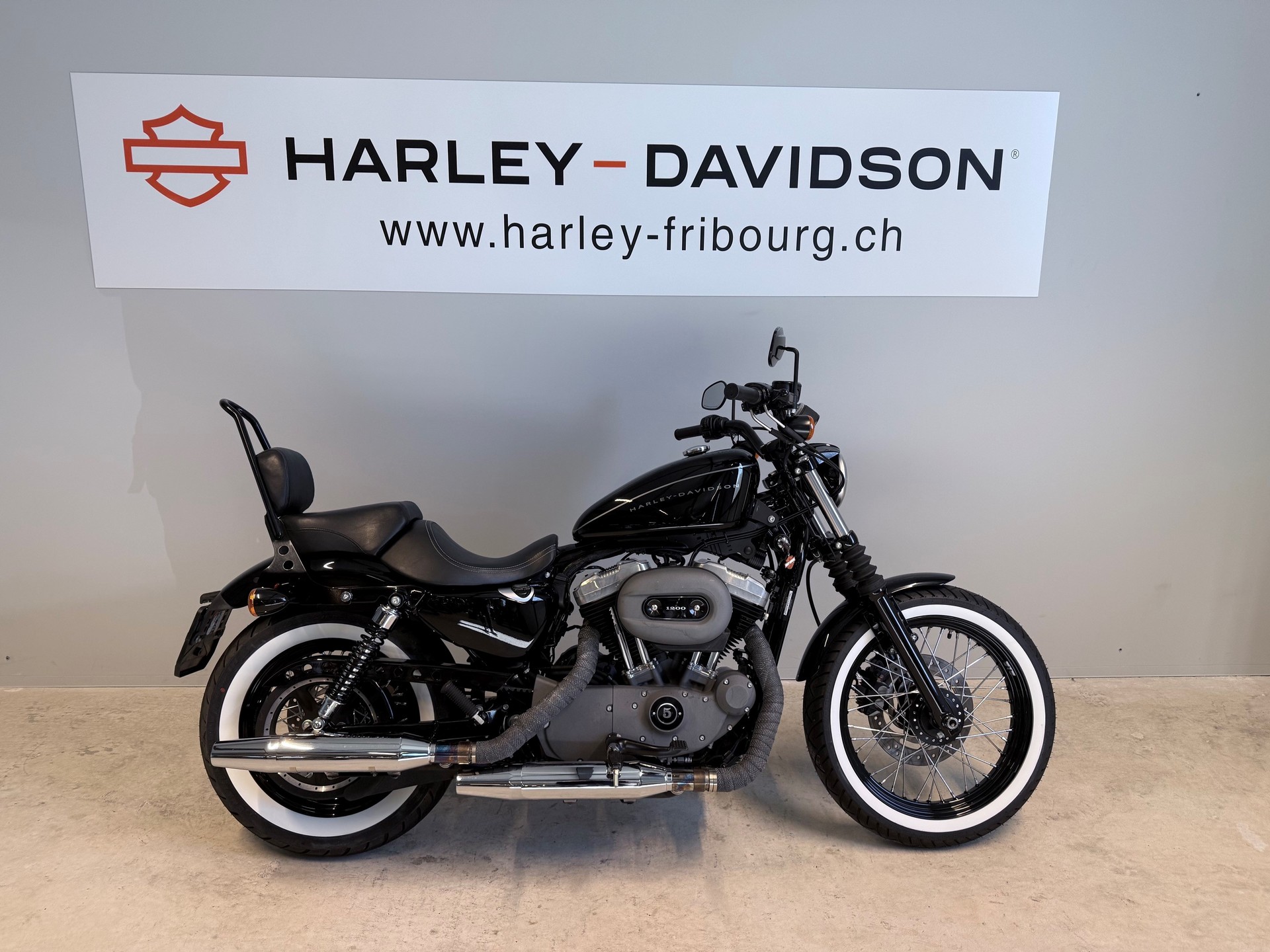 HARLEY-DAVIDSON XL 1200 N Sportster Nightster