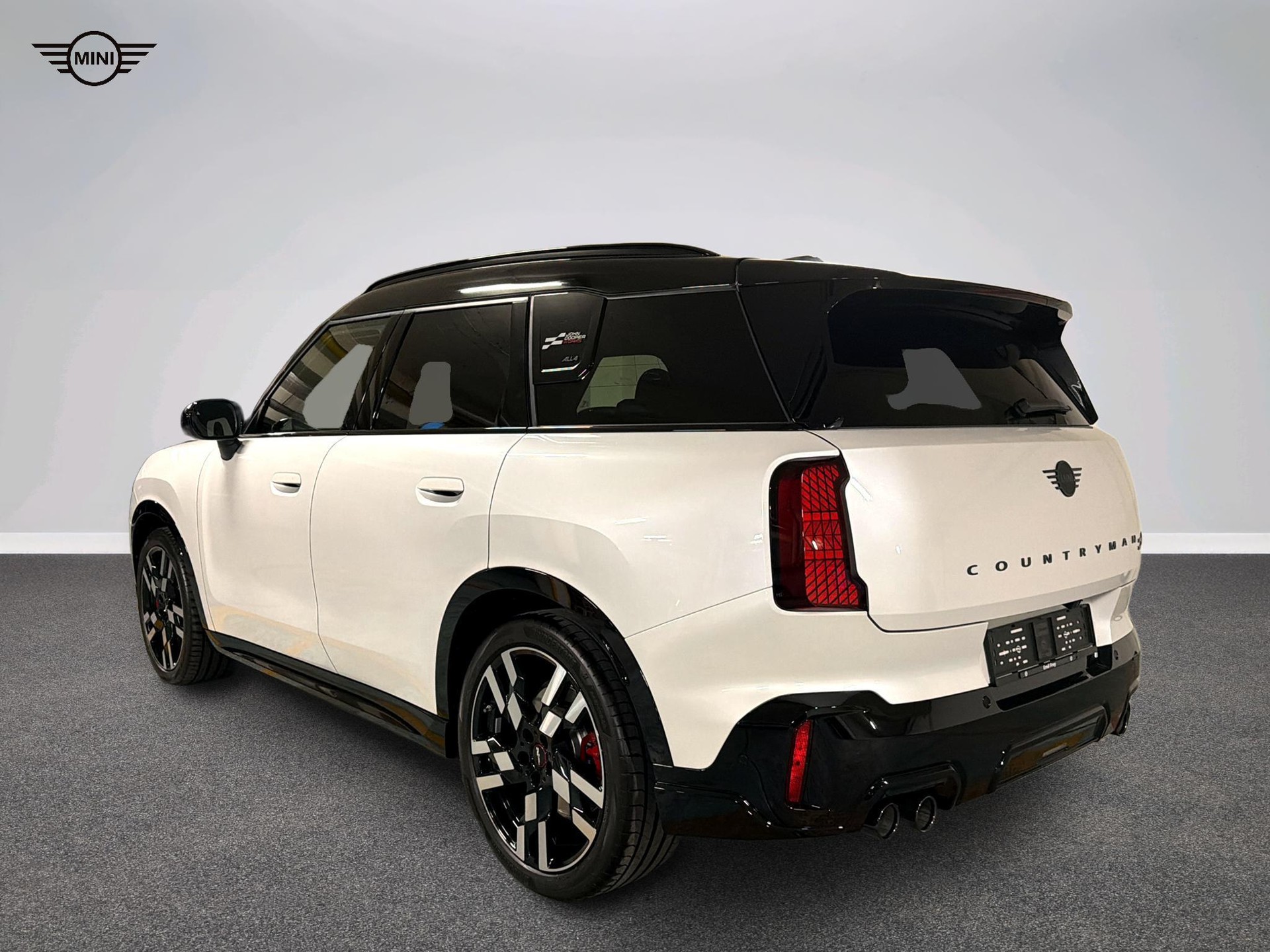 MINI John Cooper Works Countryman ALL4-image-4