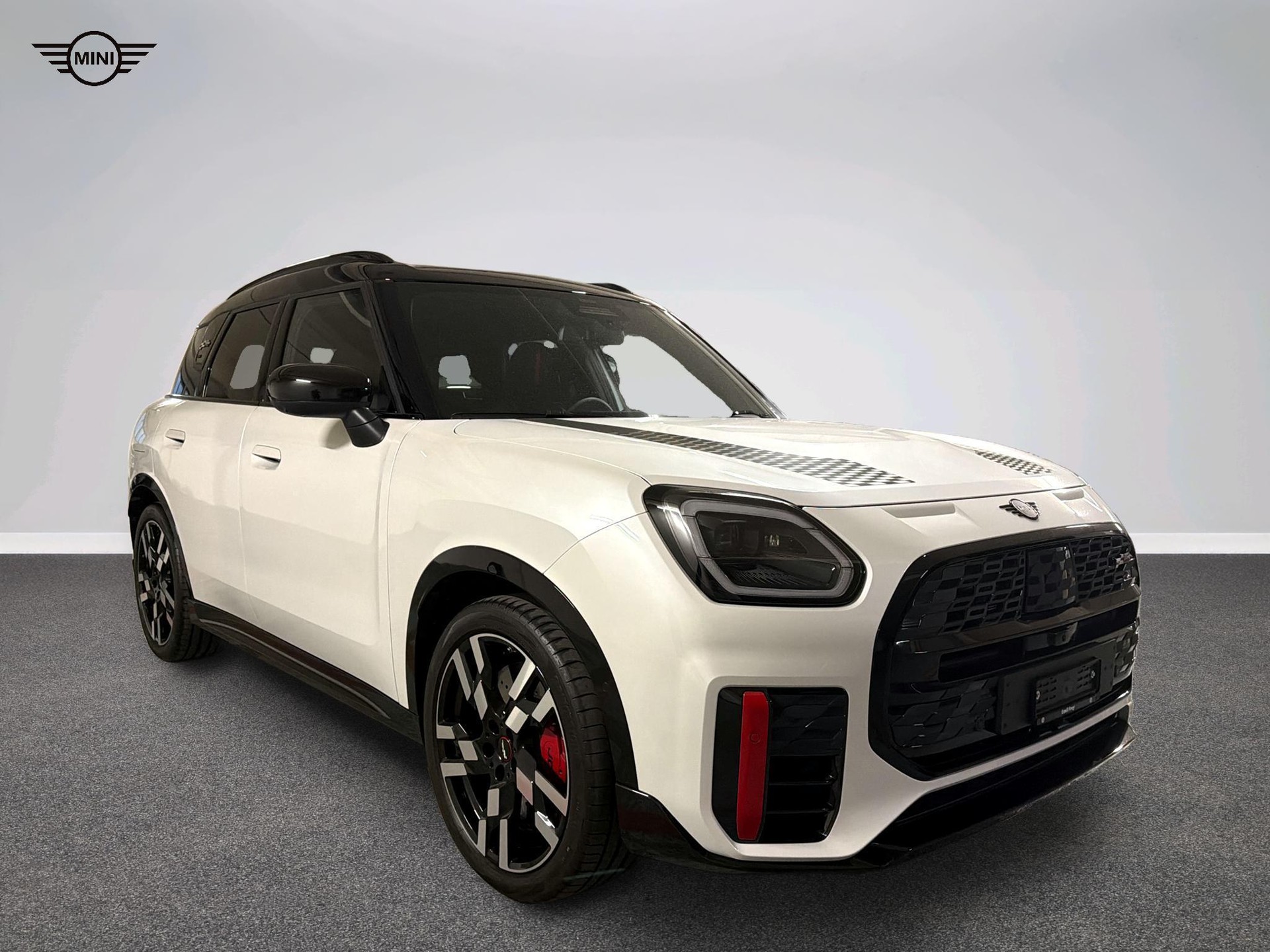 MINI John Cooper Works Countryman ALL4-image-11