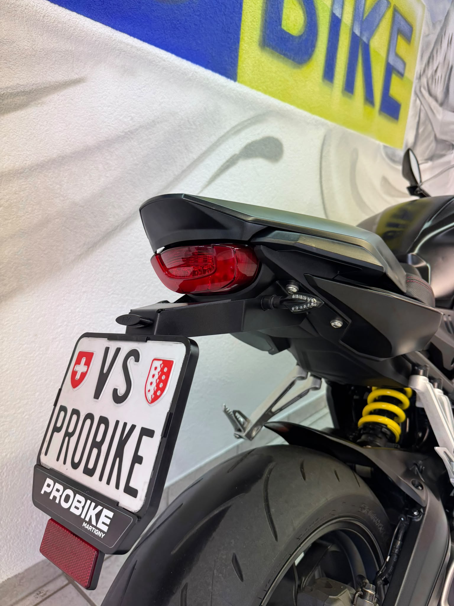 HONDA CBR 650 R ABS (35kW)-showroom-element-3