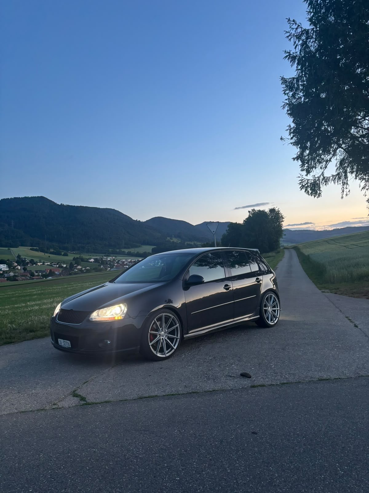 VW Golf 2.0 TFSI GTI-image-3
