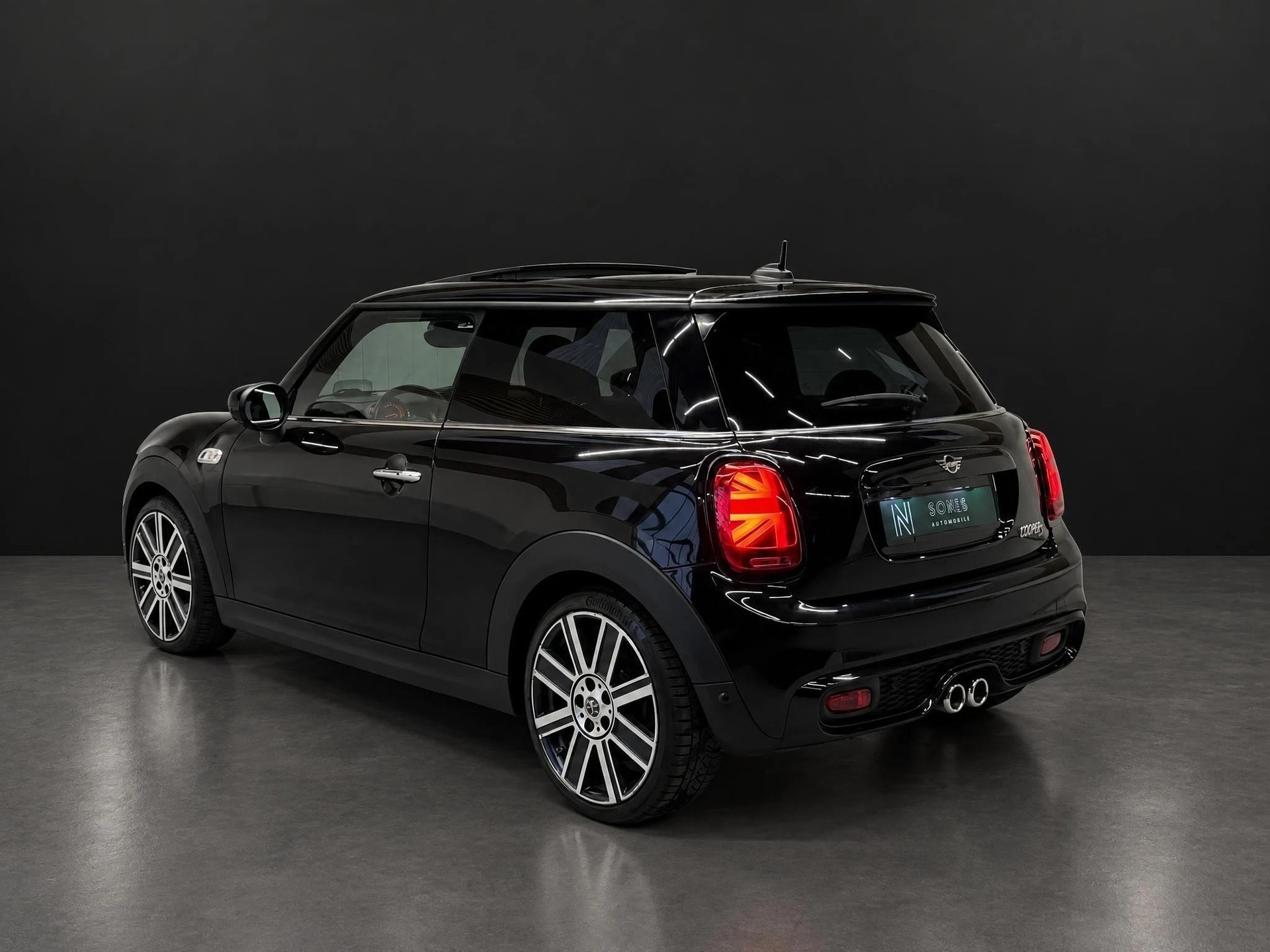 MINI Cooper S Steptronic DKG frisch ab Service & MFK-image-2