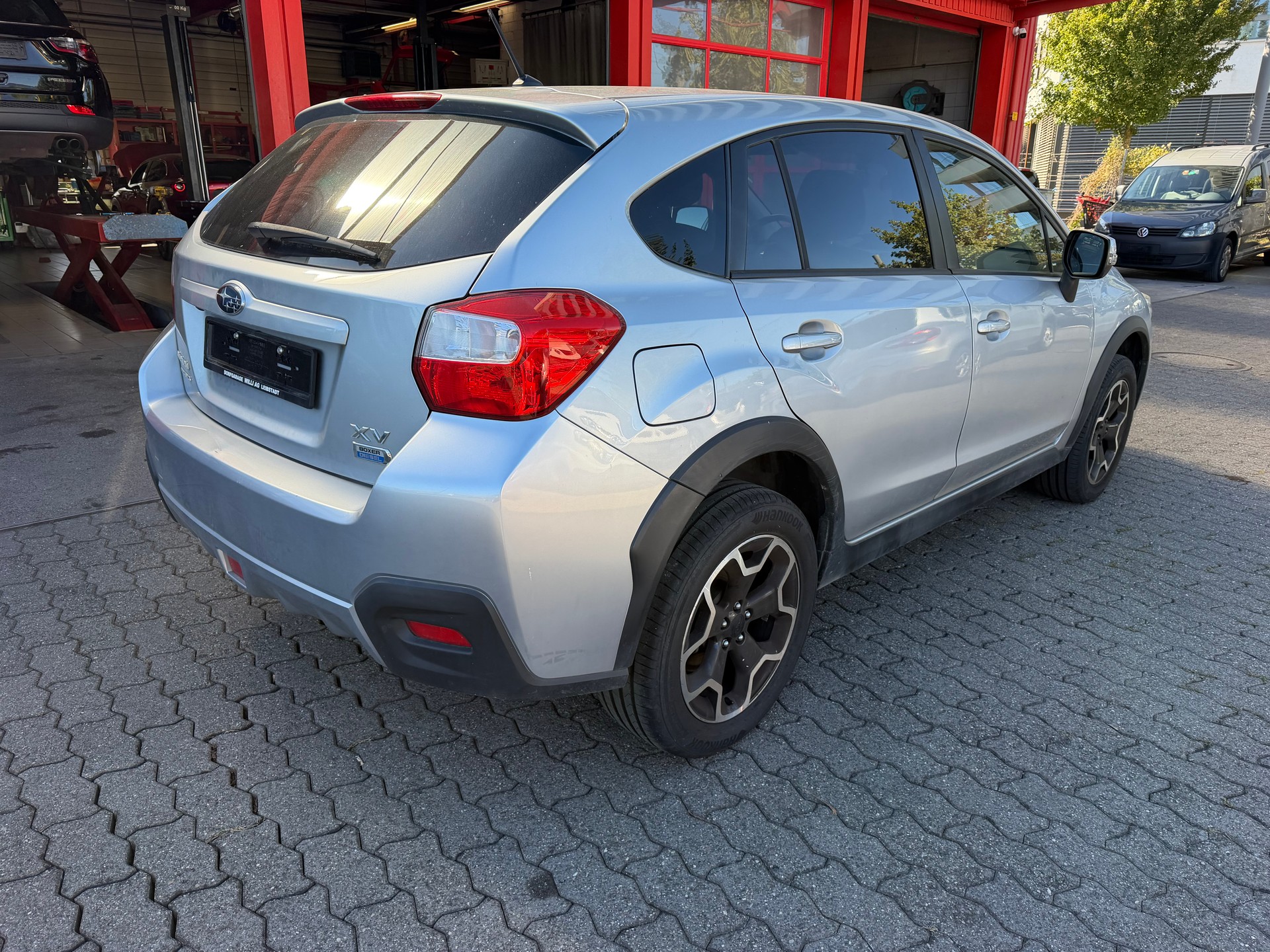 SUBARU XV 2.0D Swiss Three AWD-image-2