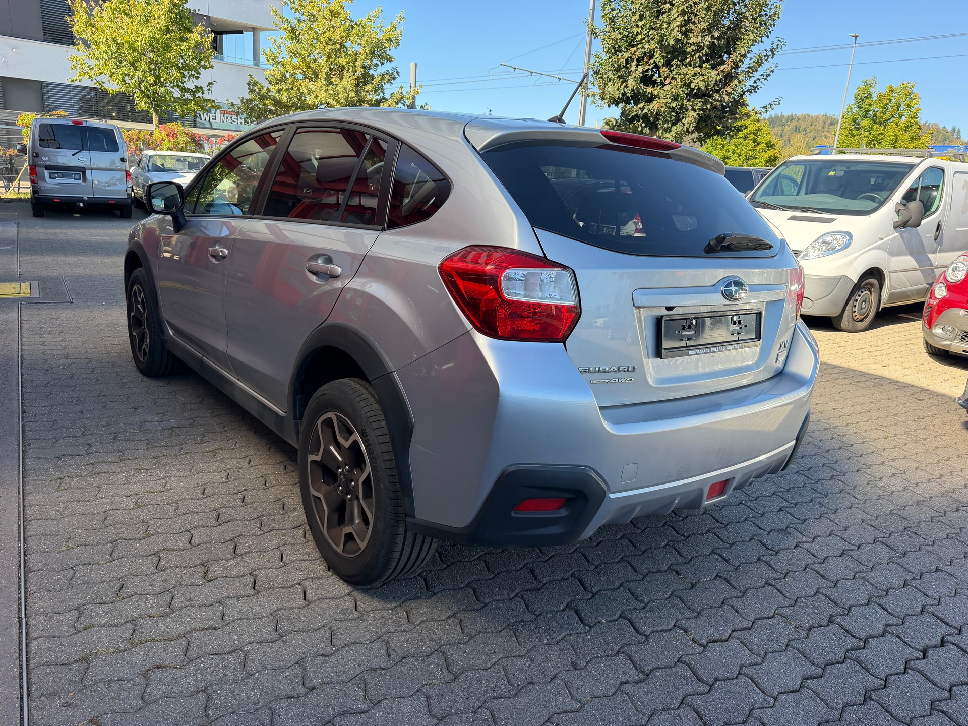 SUBARU XV 2.0D Swiss Three AWD-image-4