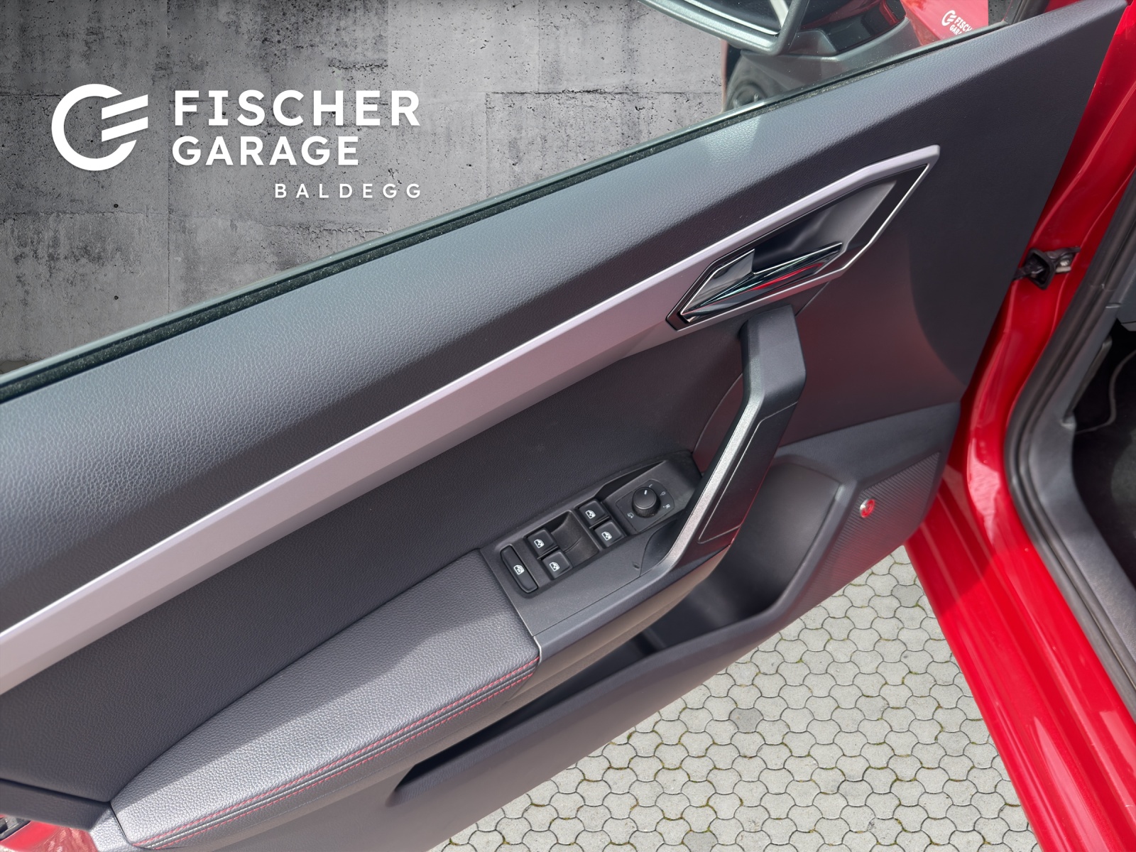 SEAT Ibiza 1.0 EcoTSI DSG Swiss FR-image-14
