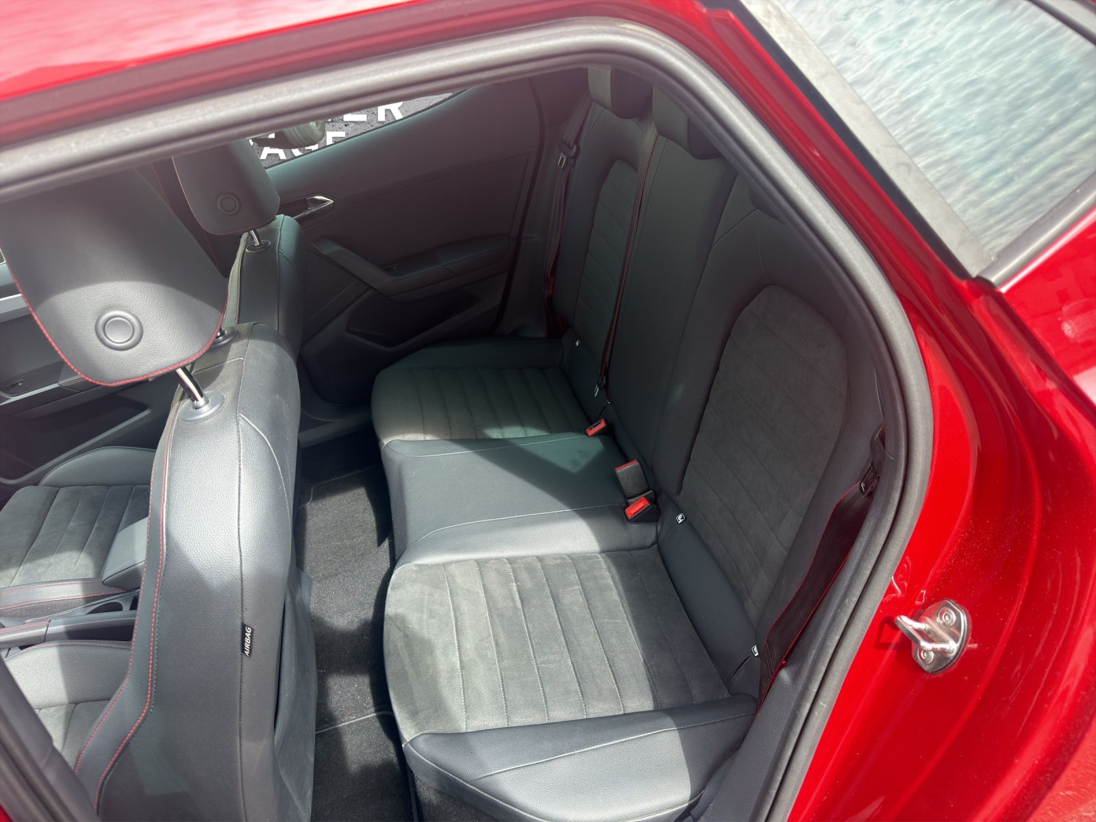 SEAT Ibiza 1.0 EcoTSI DSG Swiss FR-image-7