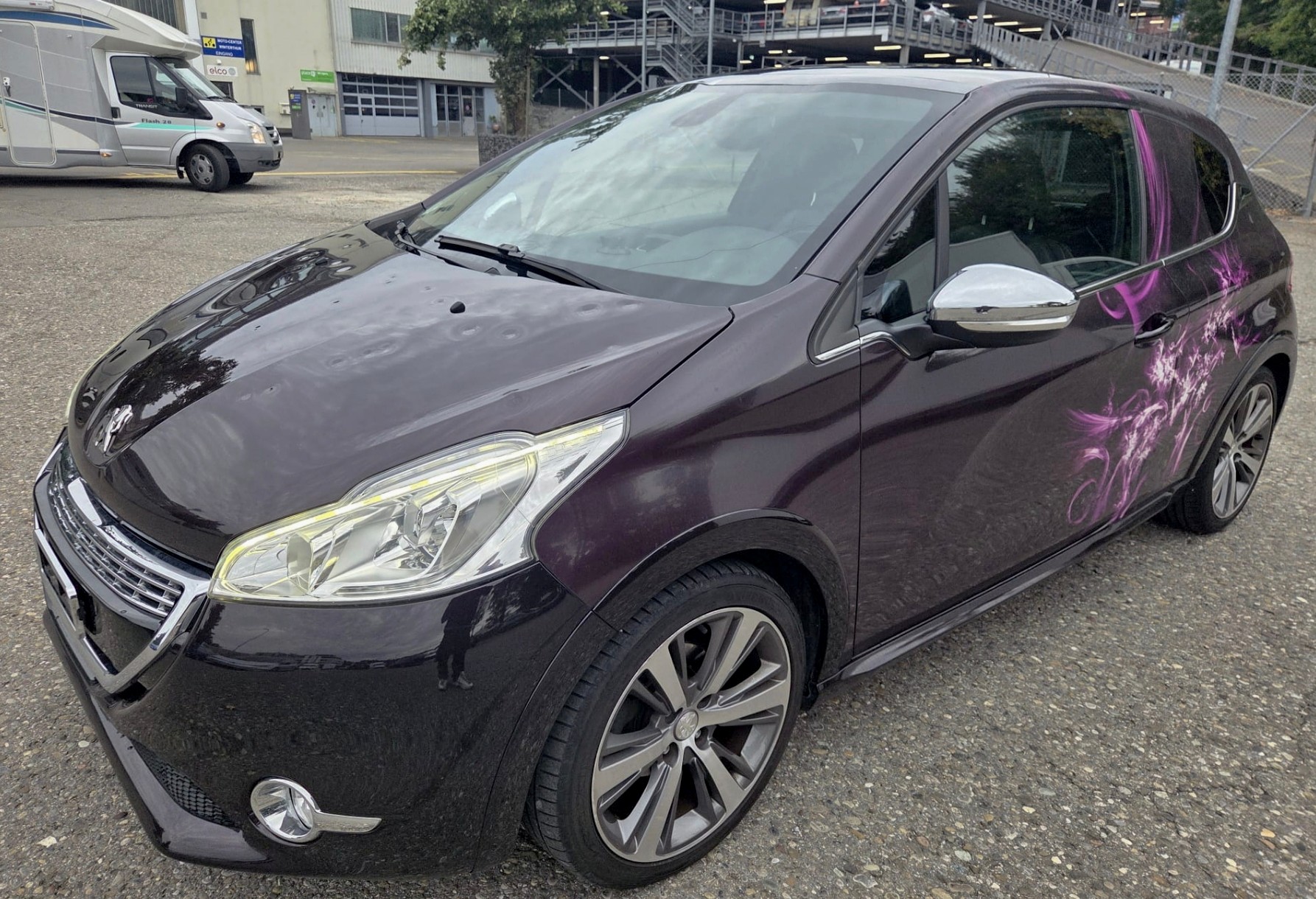 PEUGEOT 208 1.6 e-HDI XY-image-2