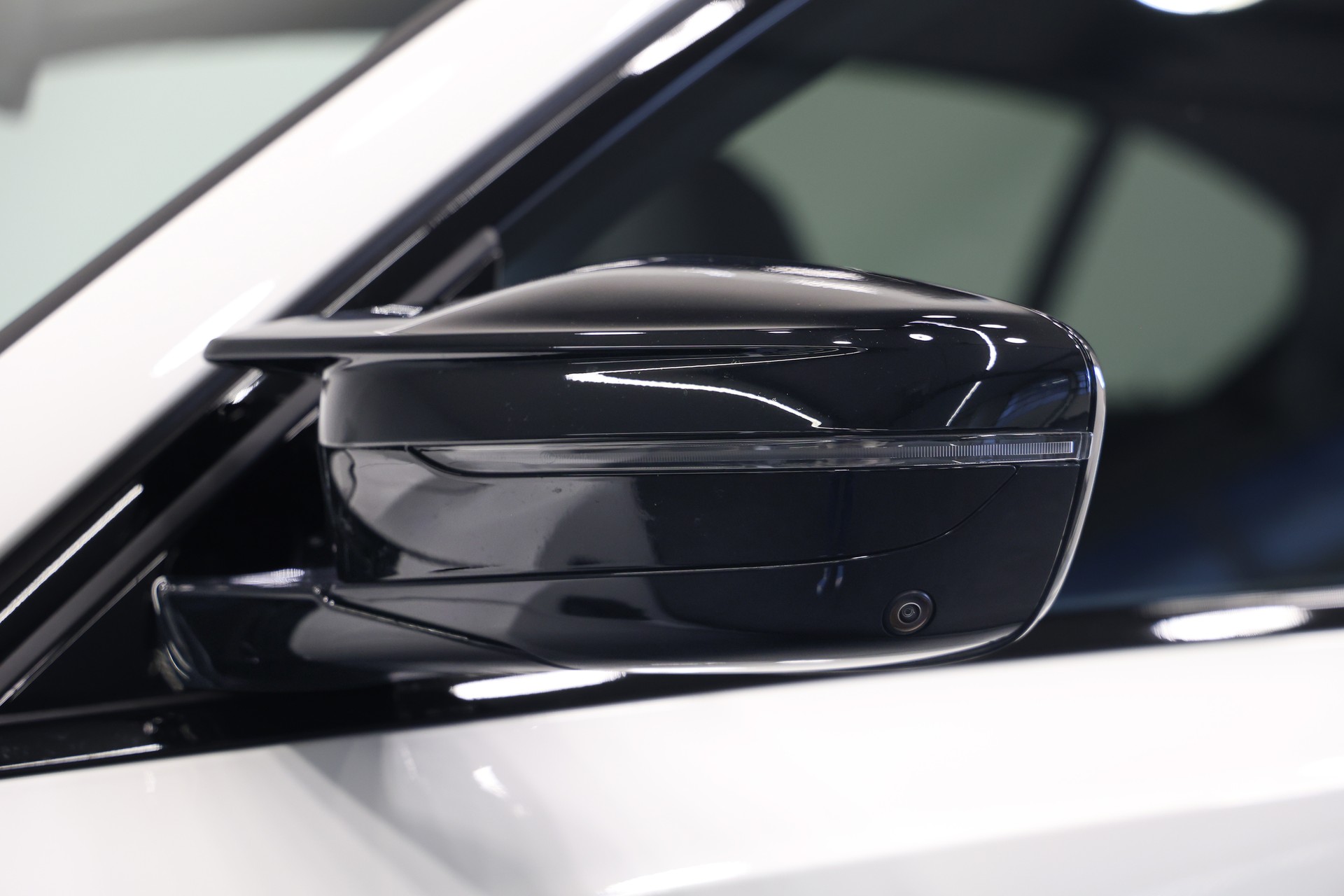 BMW M3 Competition M xDrive LCI *Carbon Interieur*BMW Werksgarantie bis 02.2029*-image-13