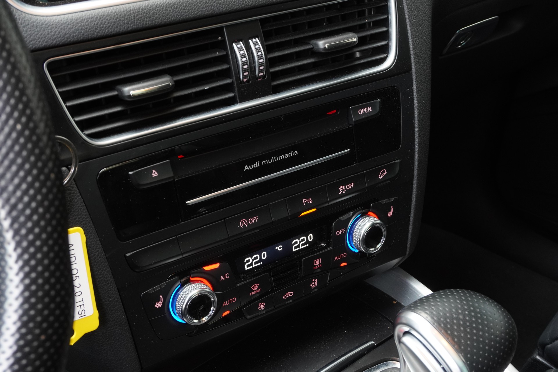 AUDI Q5 2.0 TFSI quattro tiptronic-image-11