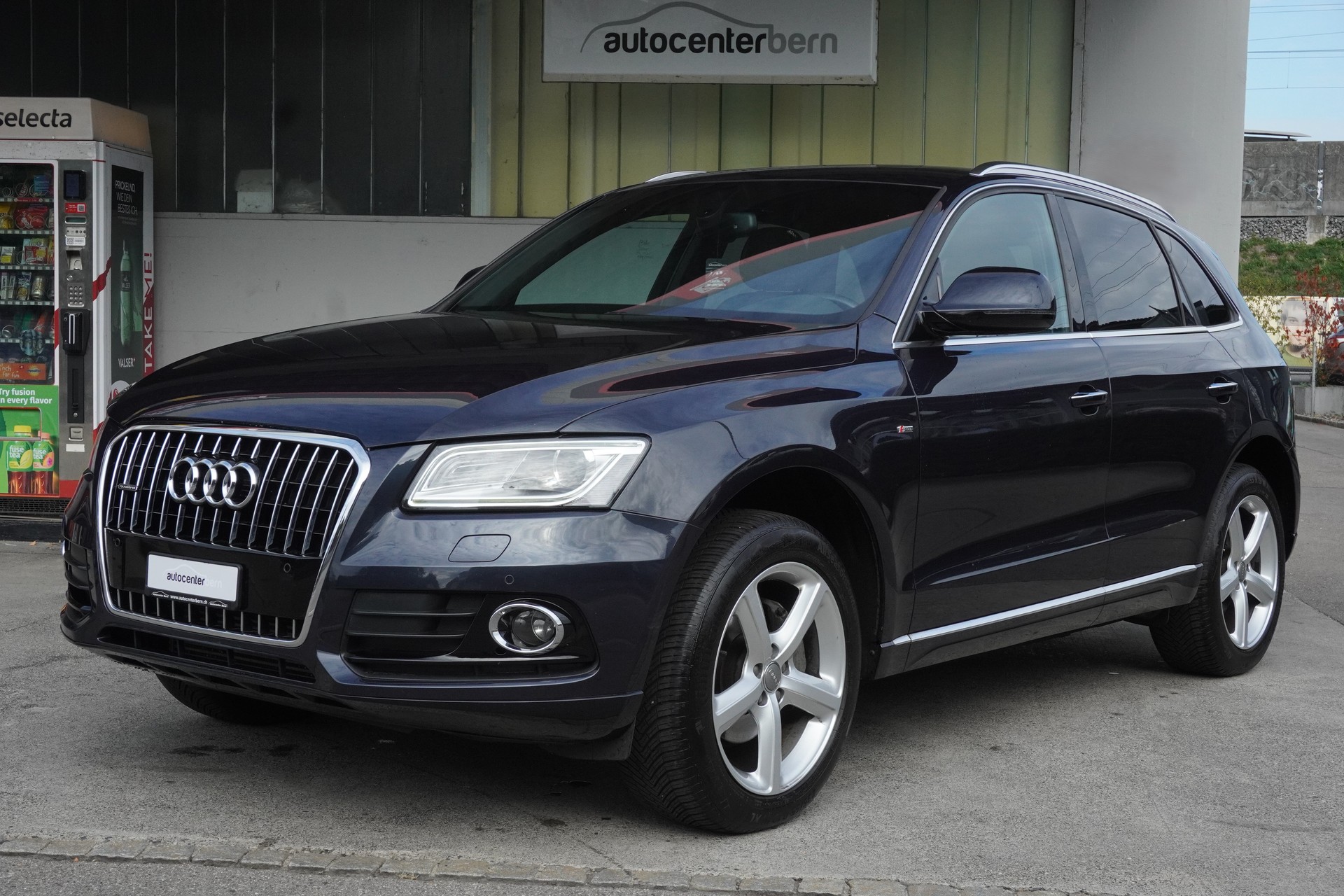 AUDI Q5 2.0 TFSI quattro tiptronic-image-1