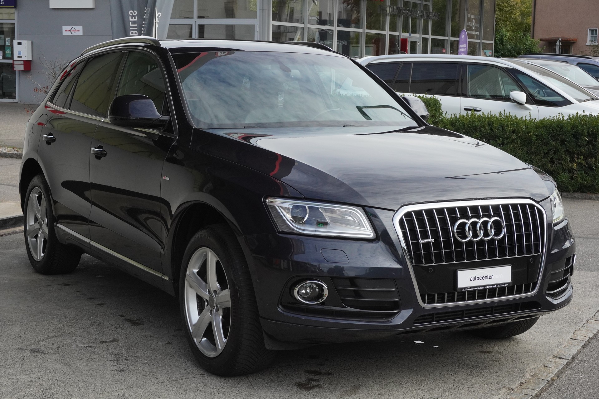 AUDI Q5 2.0 TFSI quattro tiptronic-image-3