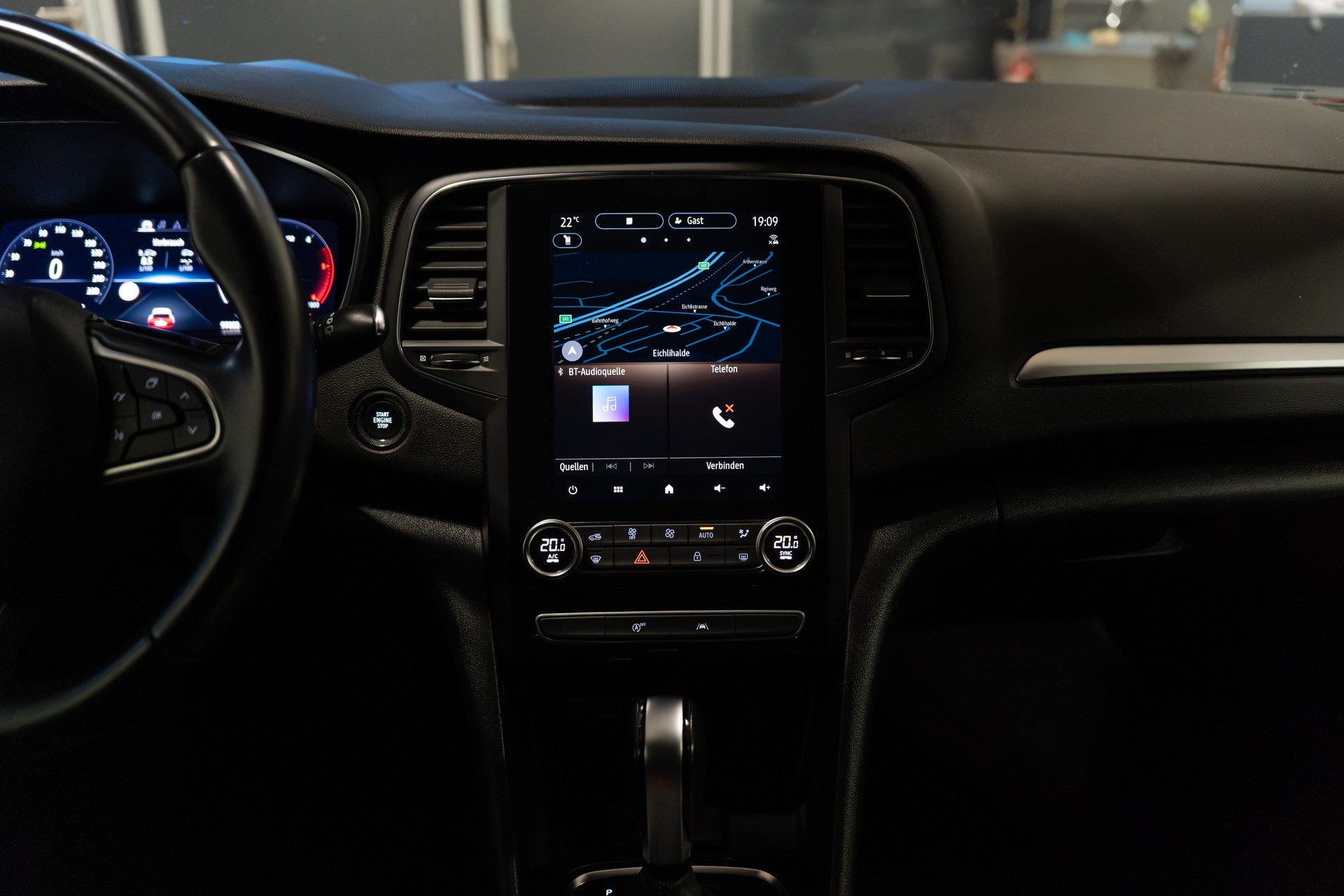 RENAULT Mégane Grandtour 1.5 dCi Intens EDC-image-9