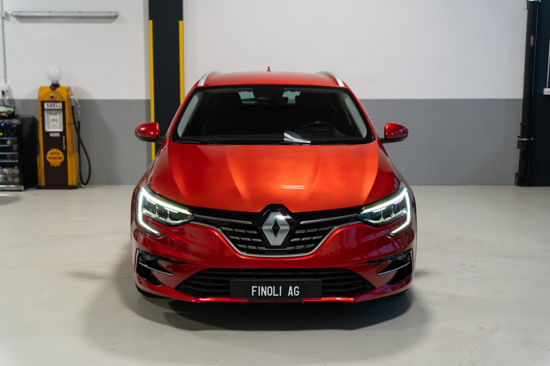 RENAULT Mégane Grandtour 1.5 dCi Intens EDC-image-2