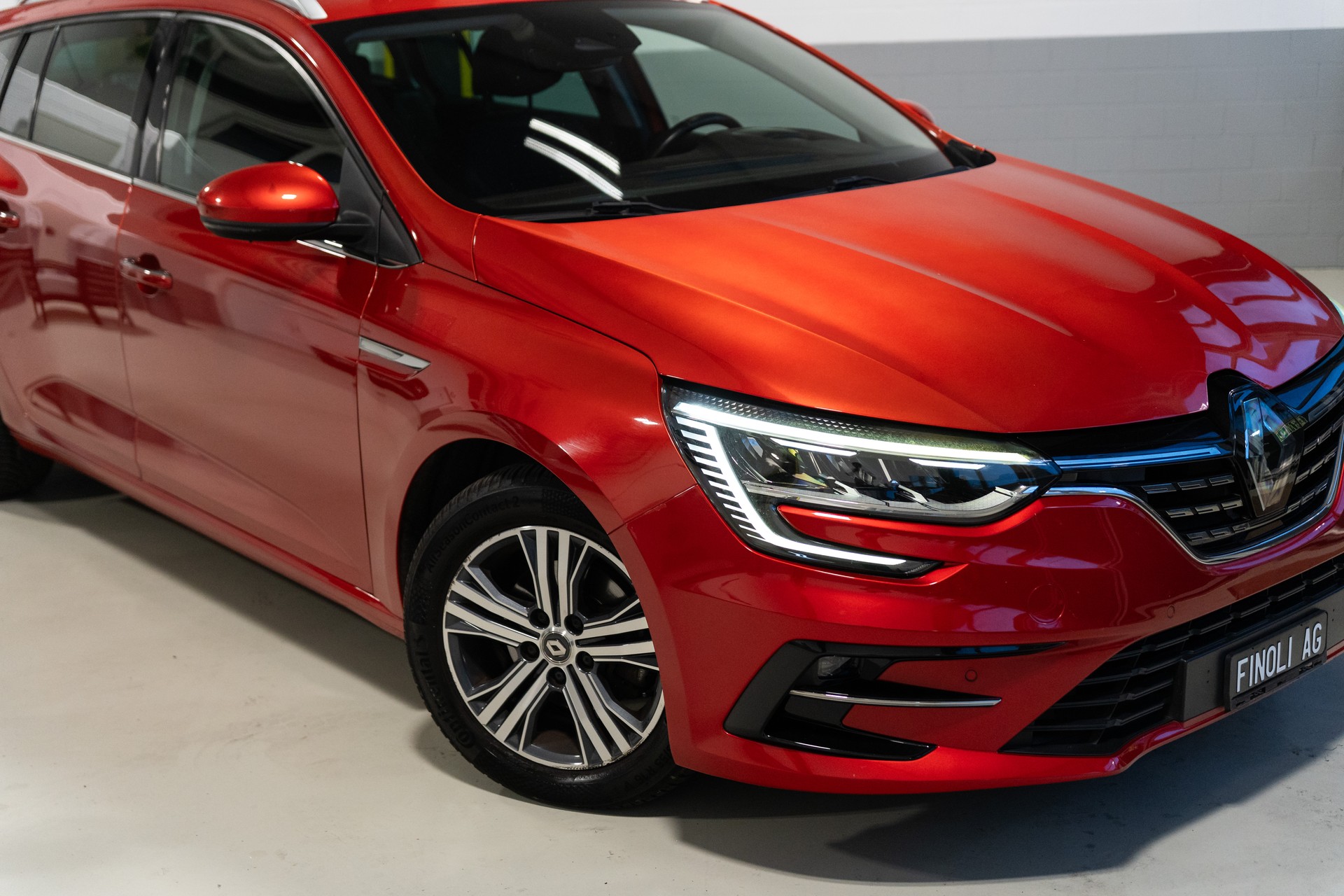 RENAULT Mégane Grandtour 1.5 dCi Intens EDC-image-3