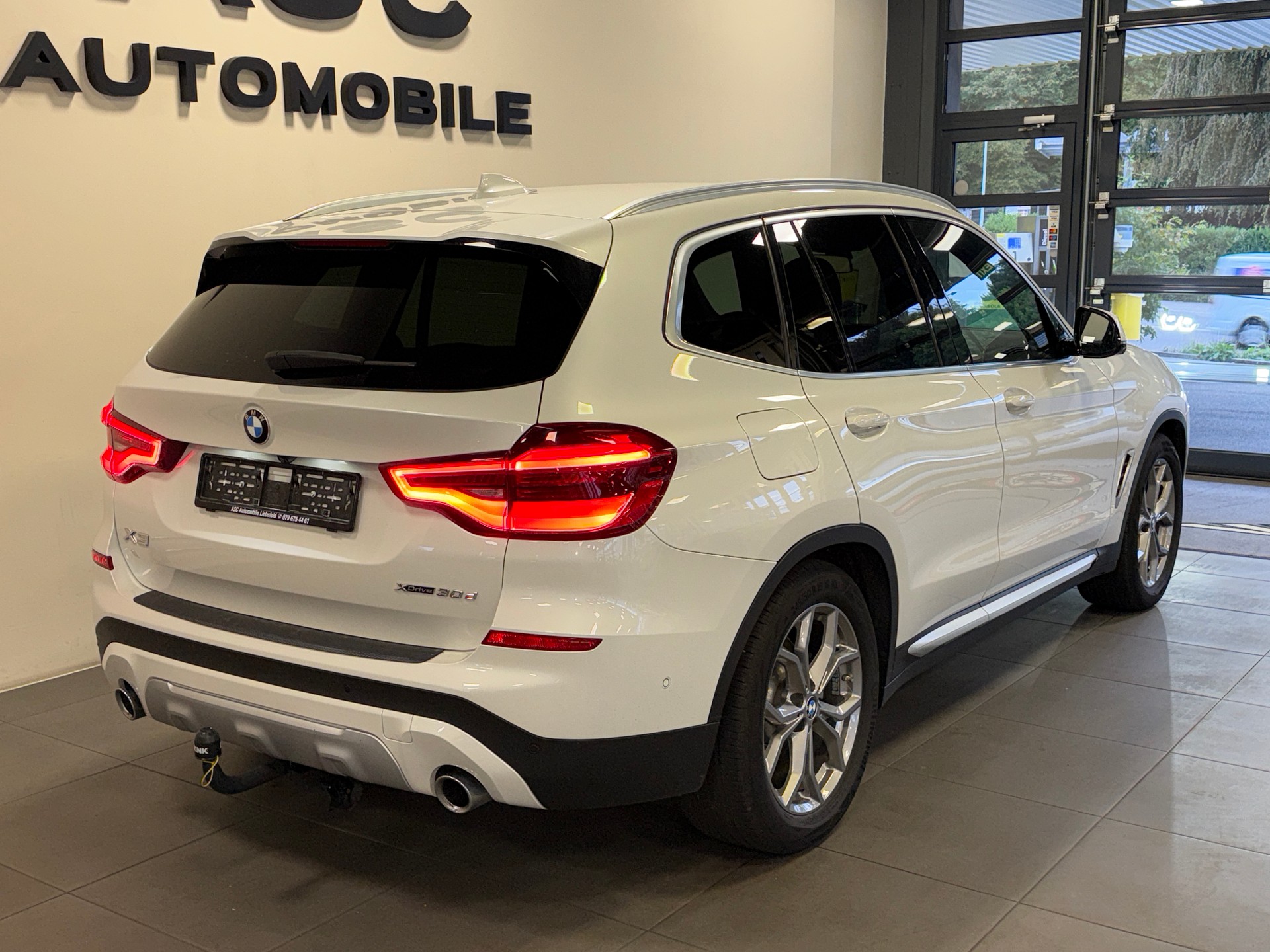 BMW X3 xDrive 30d xLine Steptronic *Anhängerkupplung*-image-2