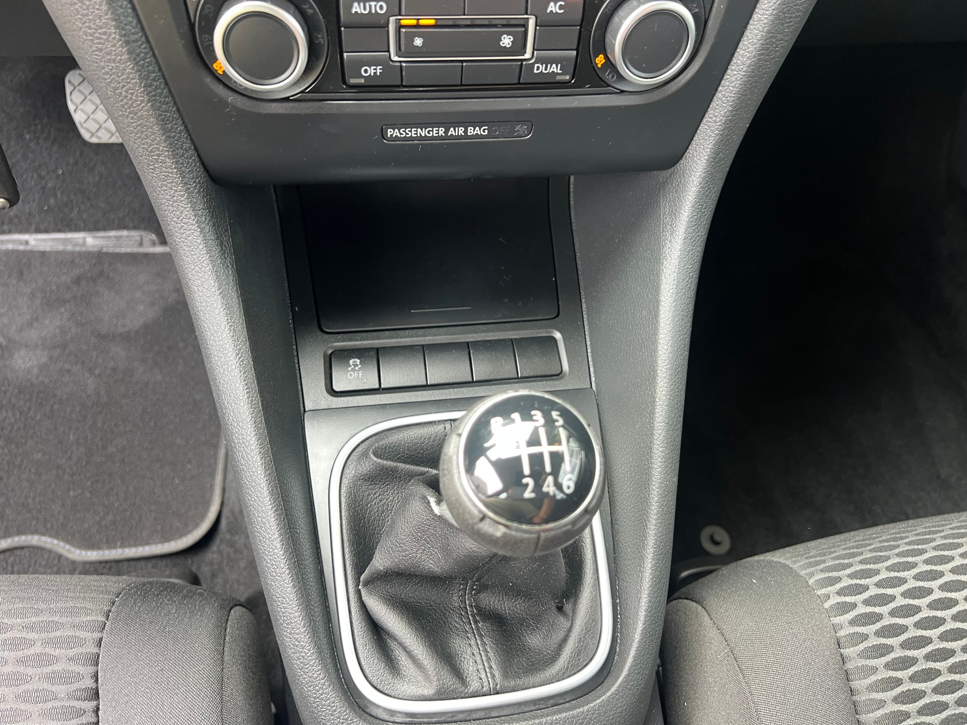 VW Golf Variant 1.4 TSI Comfortline ** PS 122 ** Klima * Tempomat * 8 fachbereift * frisch ab MFK * 1 Jahr Garantie möglich *-image-18
