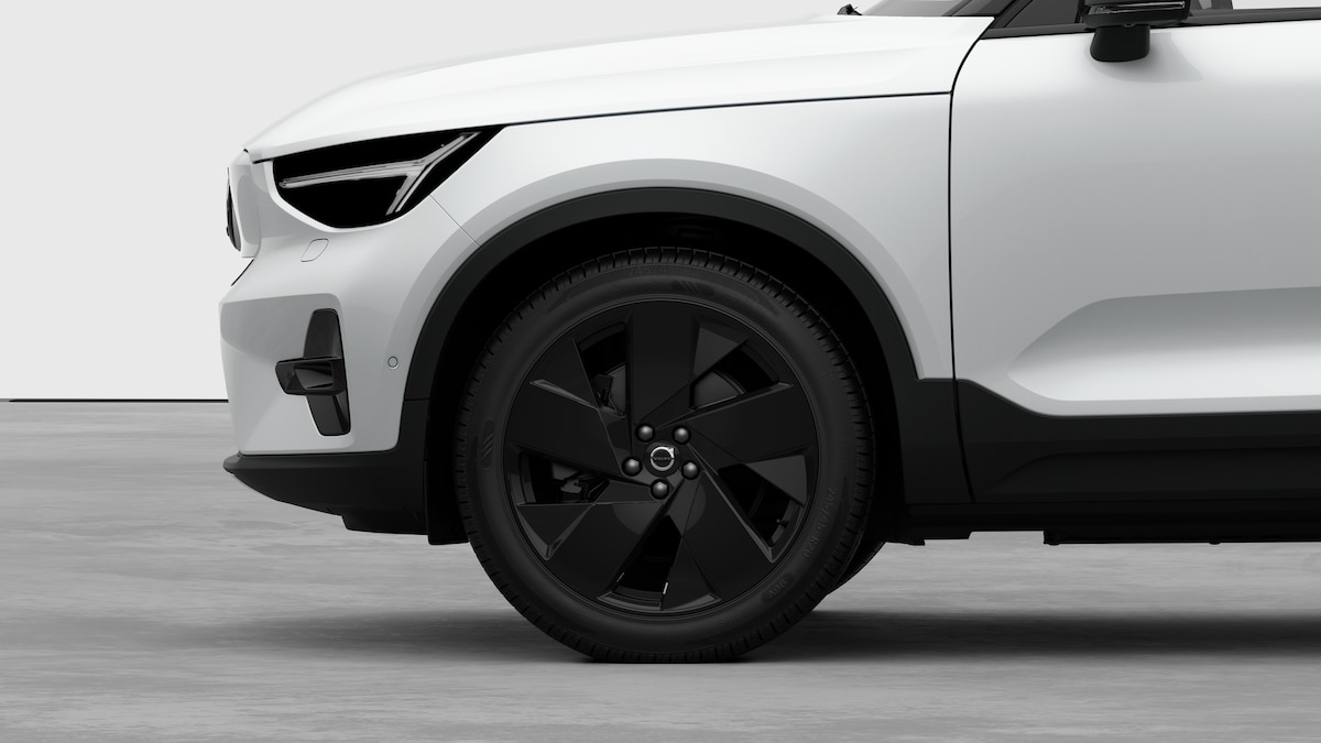 VOLVO EX40 Twin Black Edition AWD-image-6