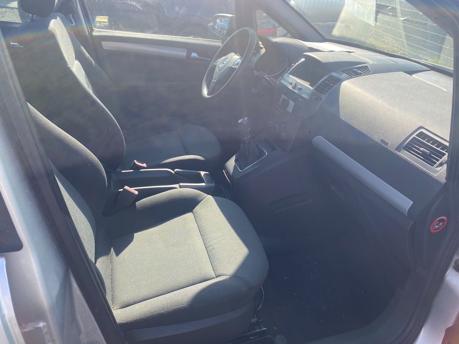 OPEL Zafira 2.2i 16V Sport-image-6