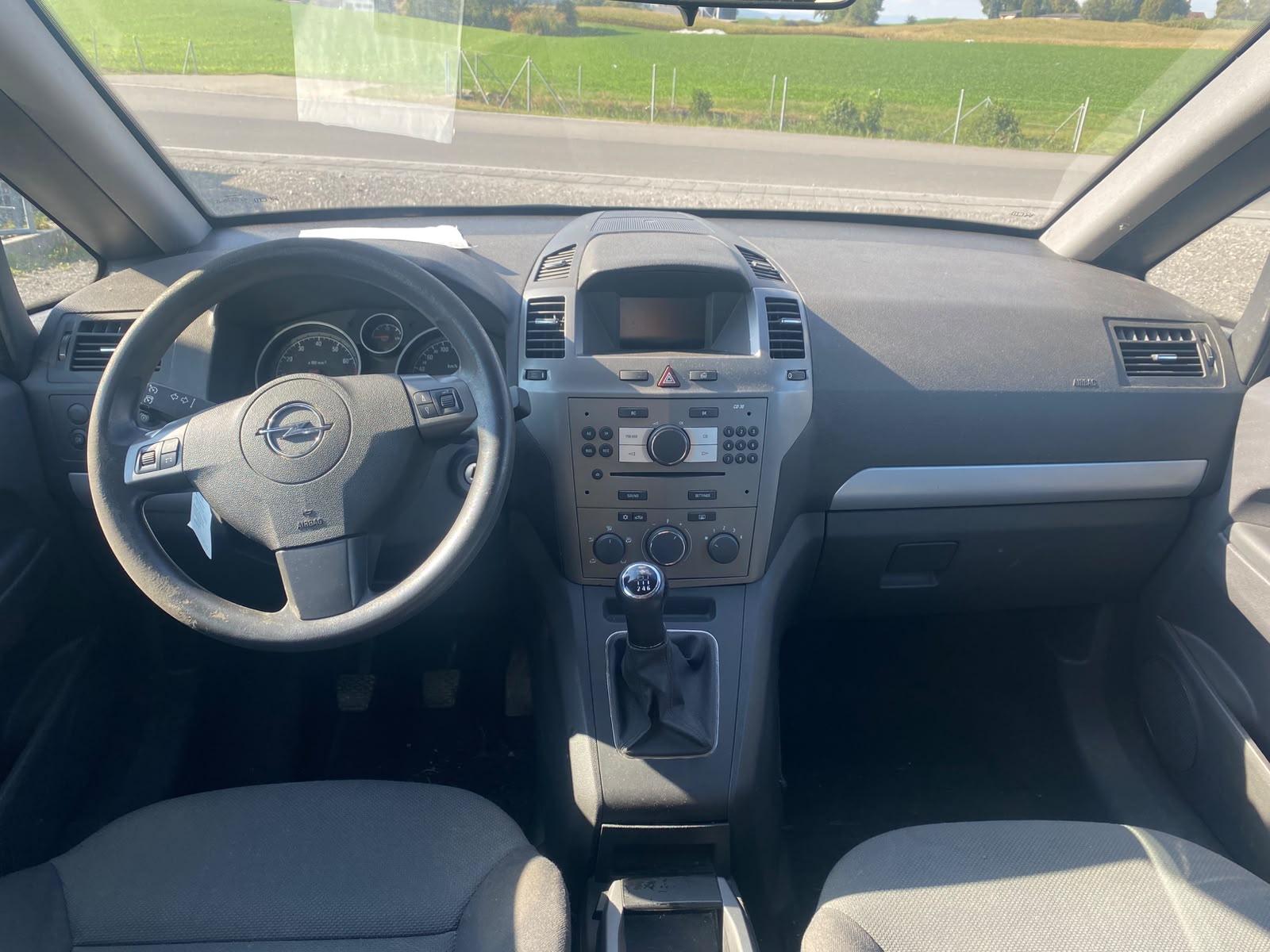 OPEL Zafira 2.2i 16V Sport-image-8