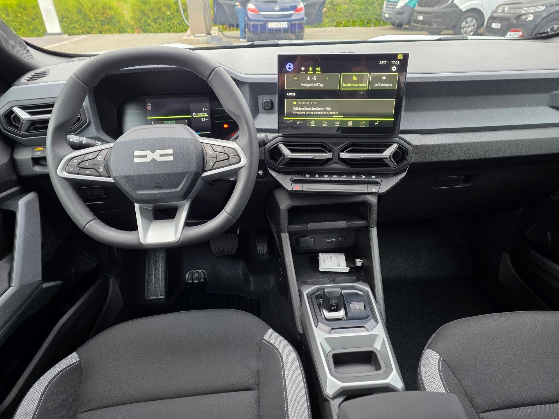 DACIA Duster 1.8 Hybrid Journey-image-7