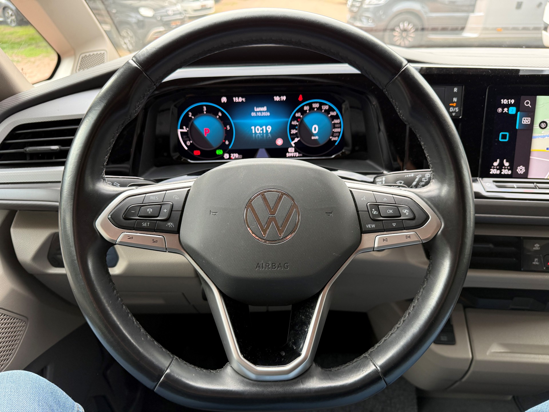 VW Multivan 2.0 TDI Liberty DSG-image-6
