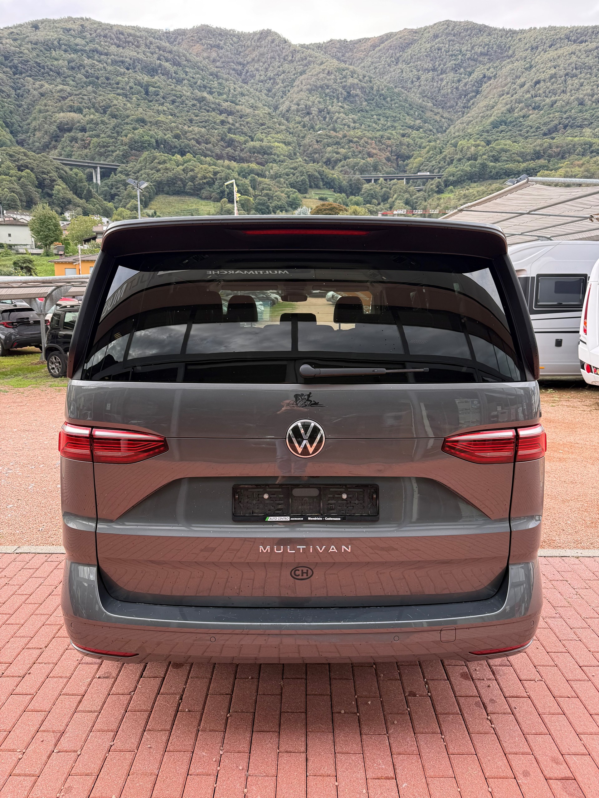 VW Multivan 2.0 TDI Liberty DSG-image-13
