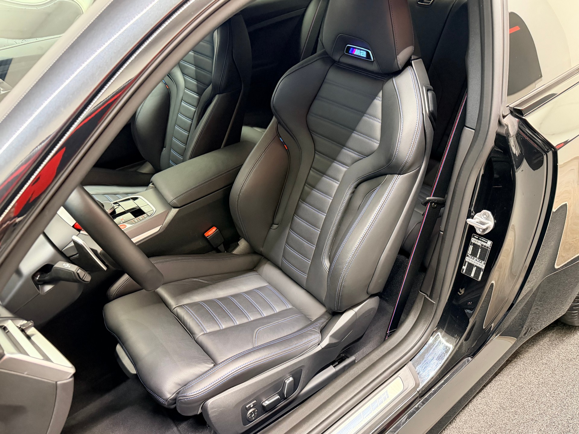 BMW M2 Steptronic-image-15