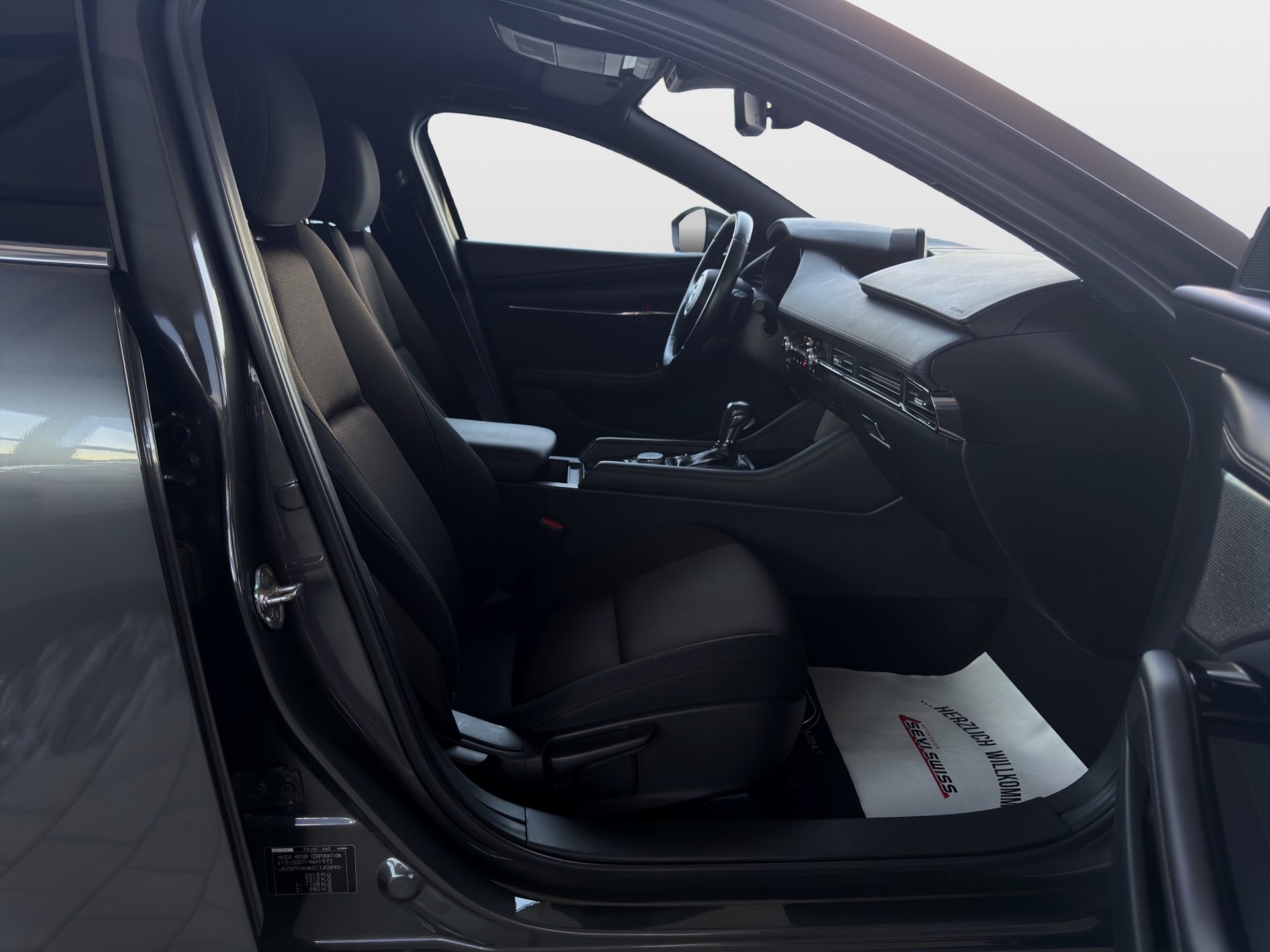 MAZDA 3 Hatchback SKYACTIV-X M Hybrid 180 Revolution AWD Automat*Ab MFK,1 Jahr oder 20'000km Garantie auf Motor und Getriebe*-image-18