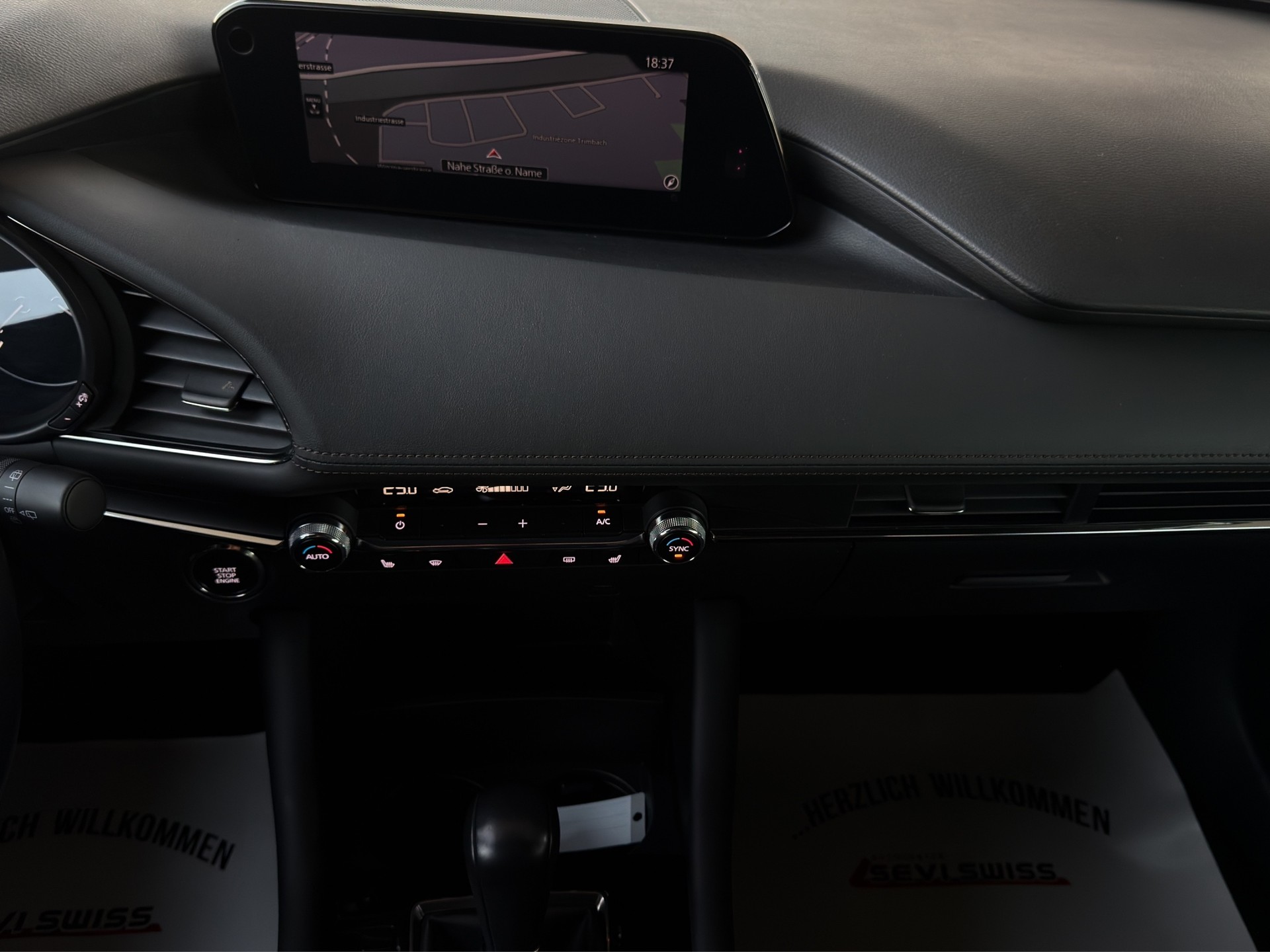 MAZDA 3 Hatchback SKYACTIV-X M Hybrid 180 Revolution AWD Automat*Ab MFK,1 Jahr oder 20'000km Garantie auf Motor und Getriebe*-image-14