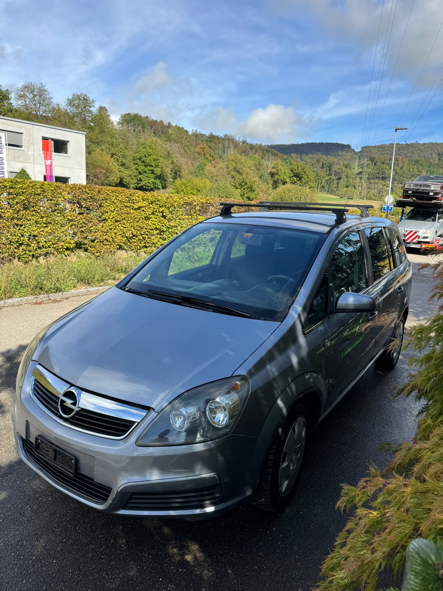 OPEL Zafira 1.6i 16V TP (Essentia)-image-9