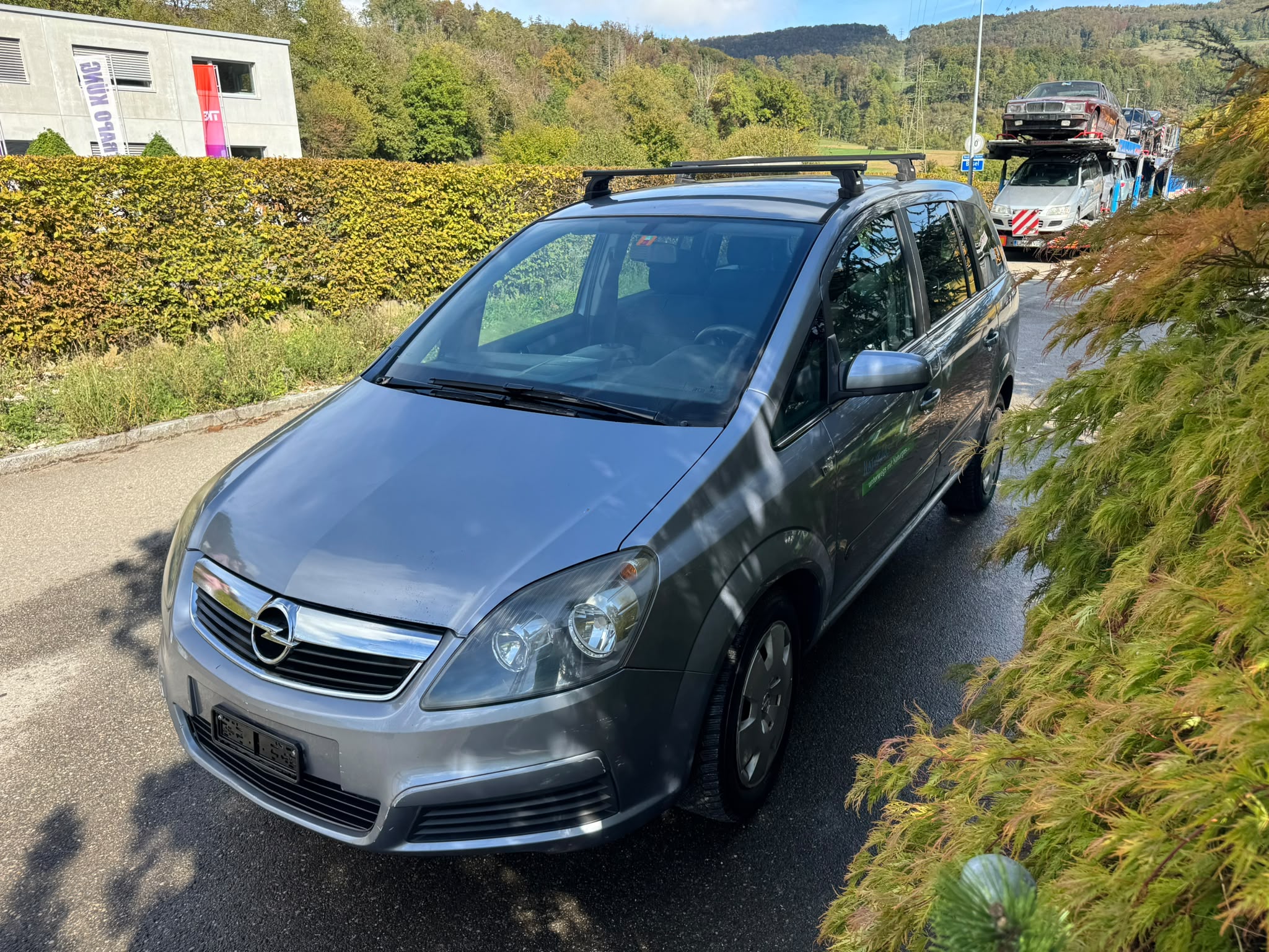 Car photo
