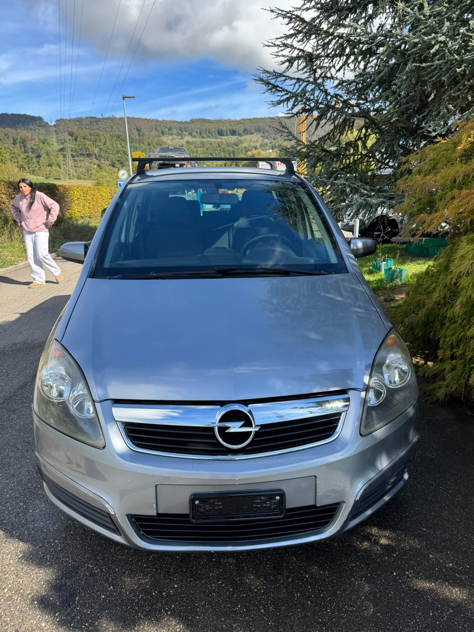 OPEL Zafira 1.6i 16V TP (Essentia)-image-8
