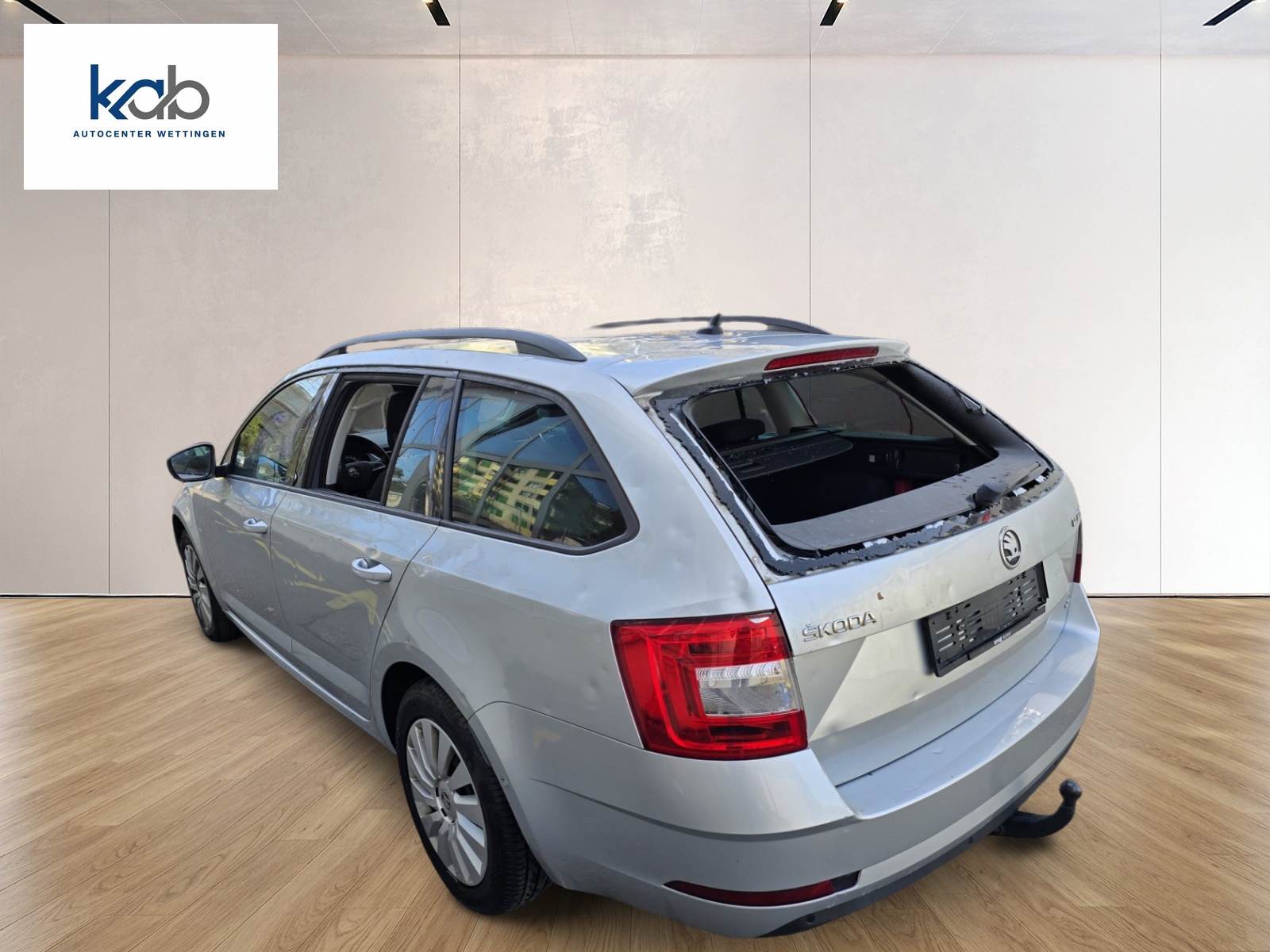 SKODA Octavia Combi 2.0 TDI Style 4x4 DSG-image-9