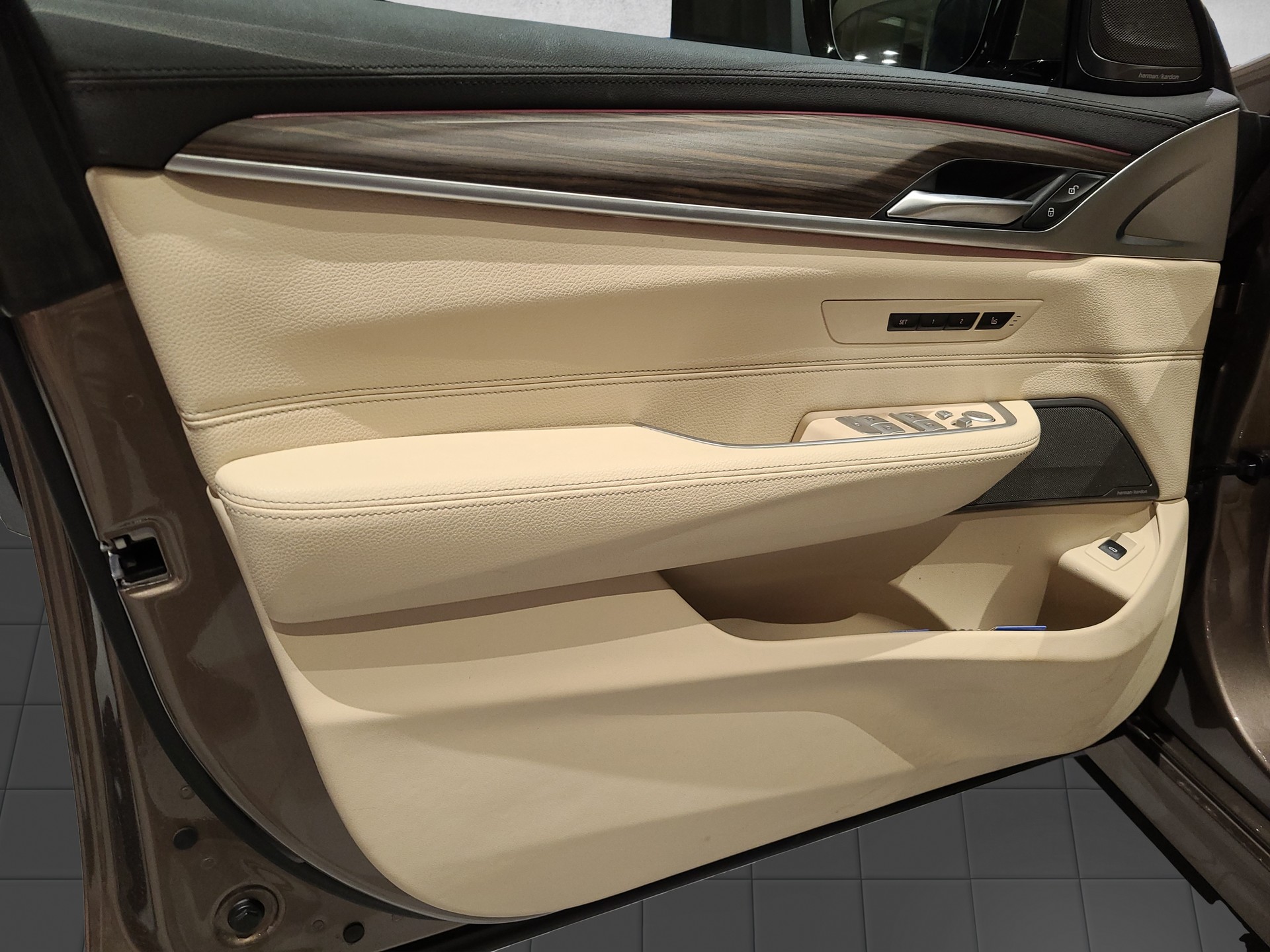 BMW 640i xDrive 6er Reihe G32 Gran Turismo-image-7