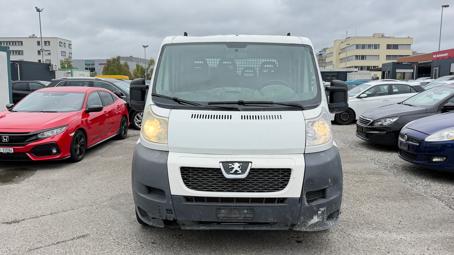 PEUGEOT BOXER-image-1