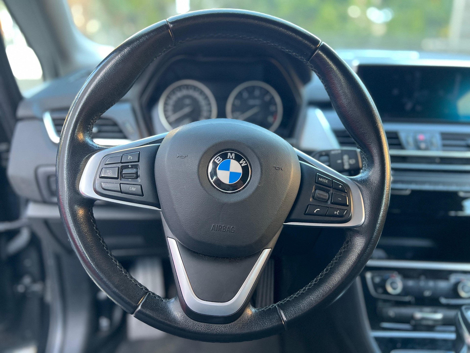 BMW 218d xDrive Active Tourer Sport Line Steptronic-image-10