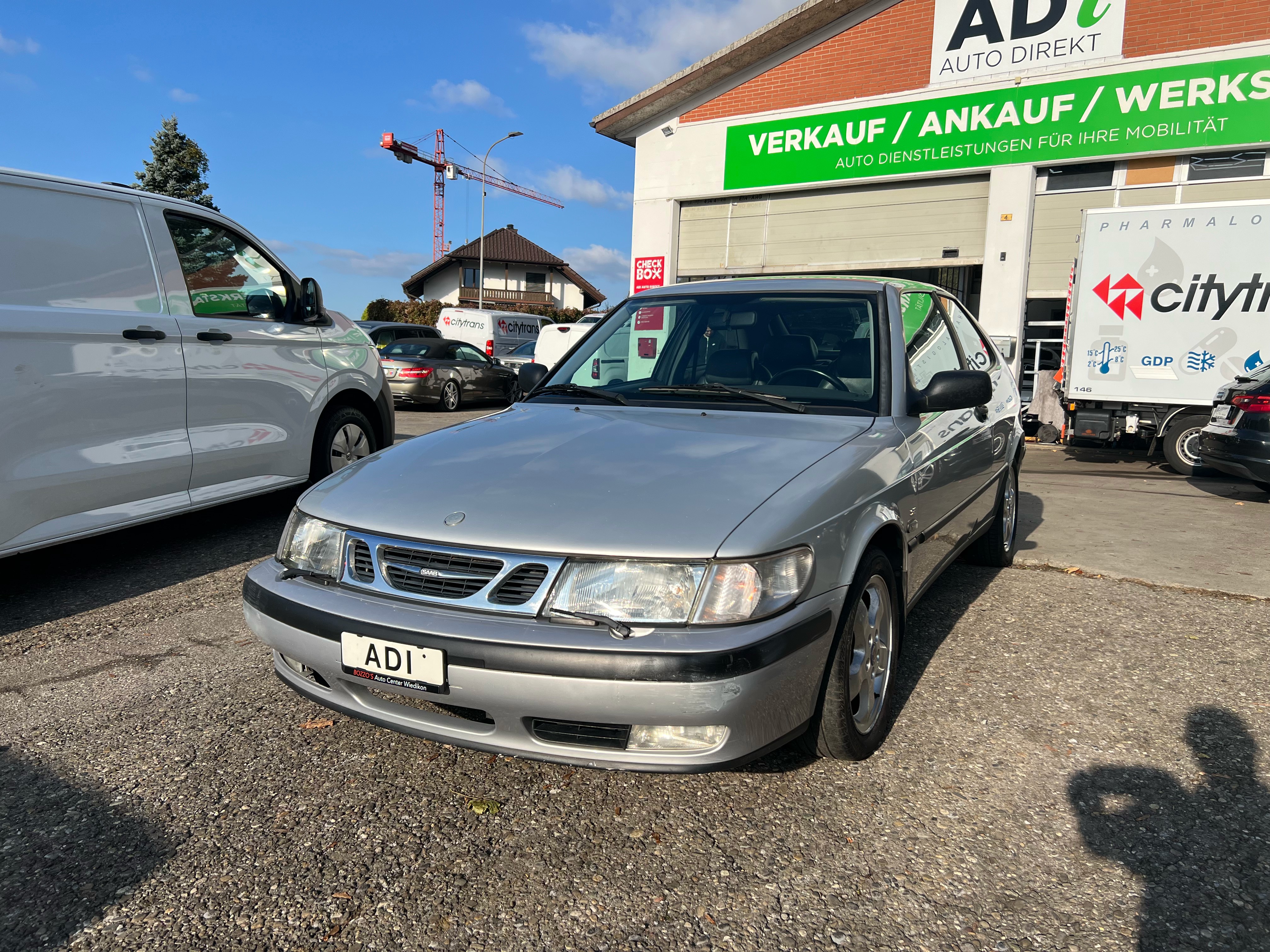 Car photo
