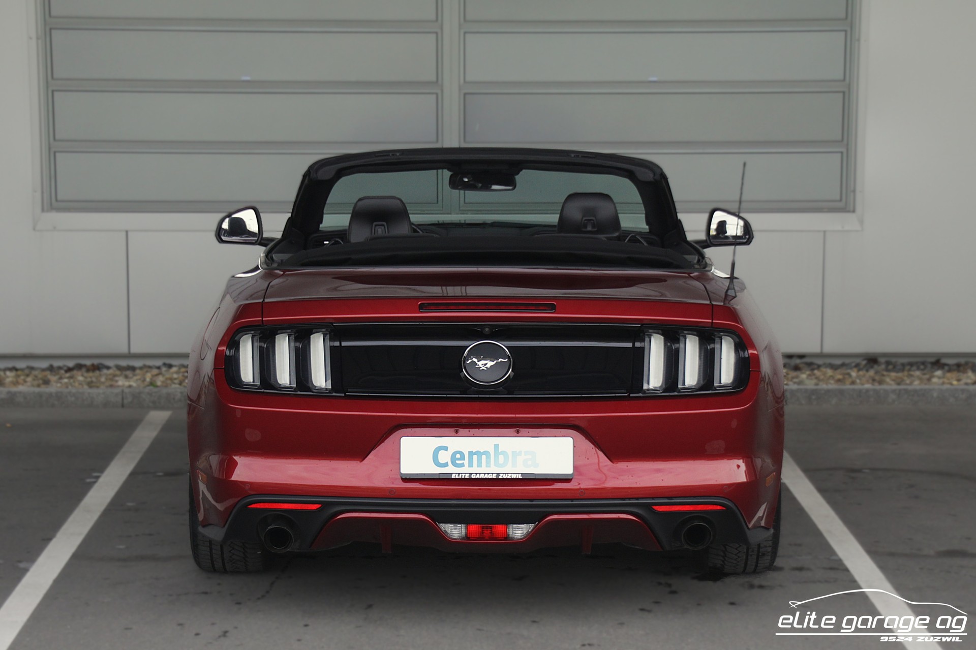 FORD Mustang Convertible 2.3-image-3
