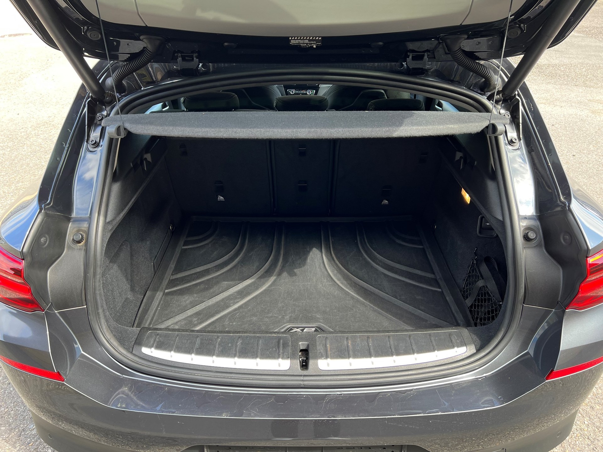 BMW X2 sDrive 18d Steptronic-image-5