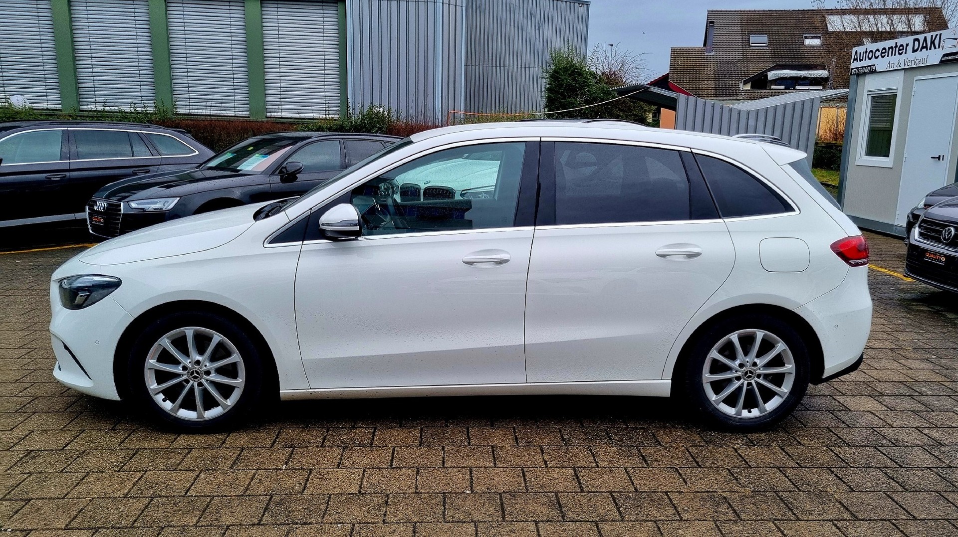 MERCEDES-BENZ B 200 d Progressive 8G-DCT-image-8